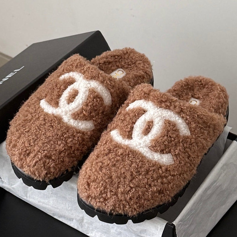 Chanel 2026 Slip-On Mules Wool 127837