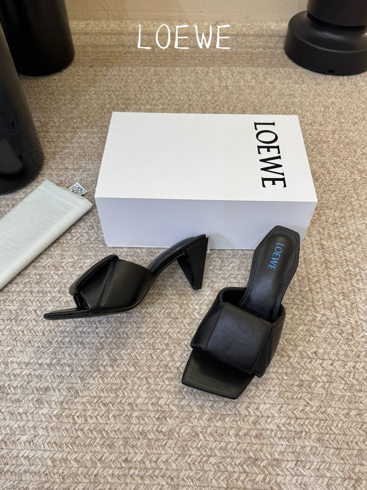Loewe 2026 Origami Padded Square-Toe Sandals Leather 166744