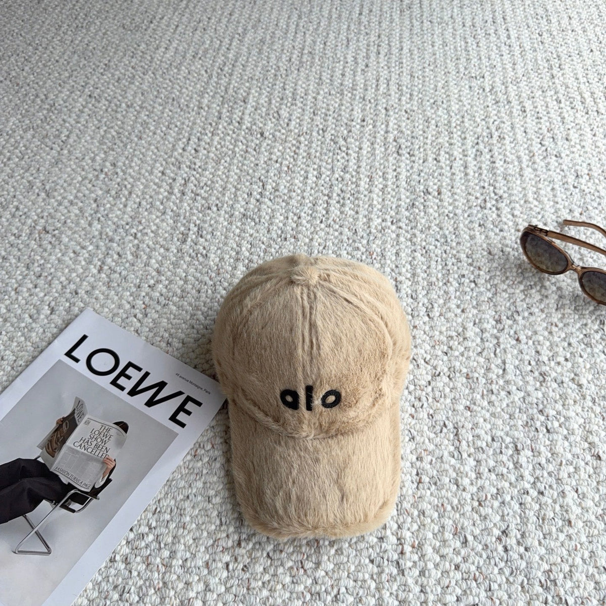 Alo Yoga Plush Fabric Baseball Cap Hat 515570