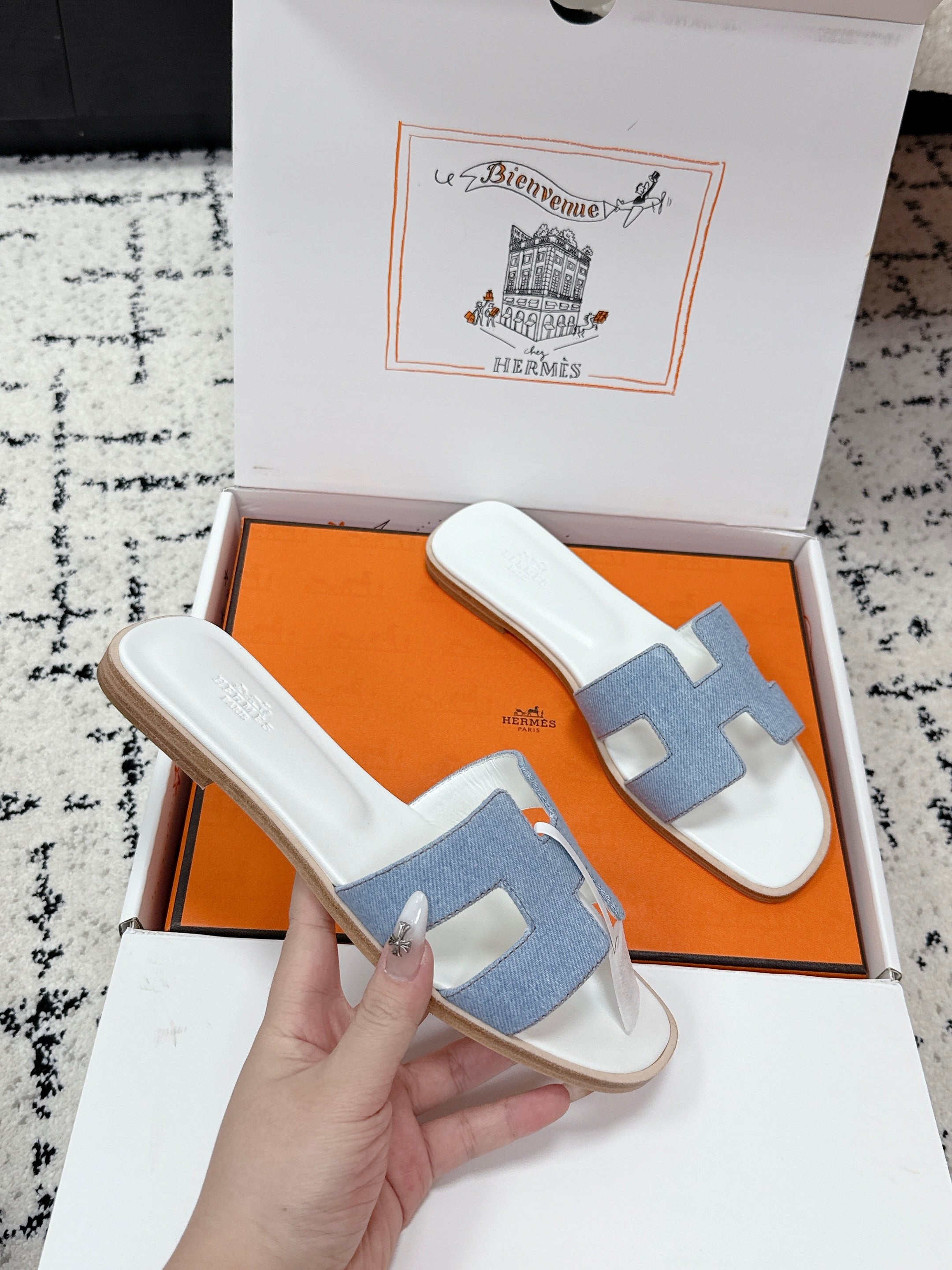 HM 26ss Oran Sandals Light Blue White Denim Cowhide 617180