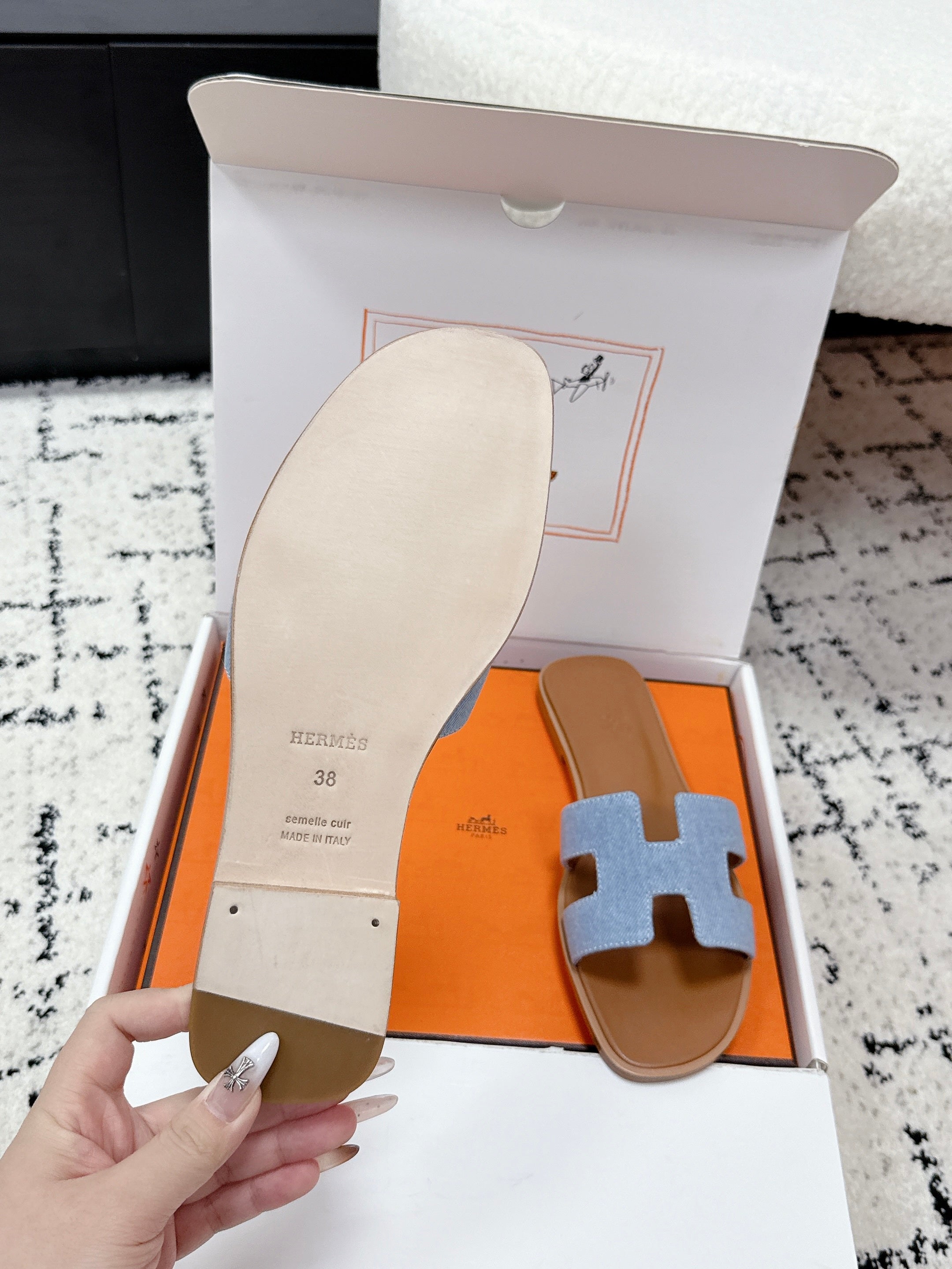 HM 26ss Oran Sandals Light Blue Brown Denim Cowhide 617183