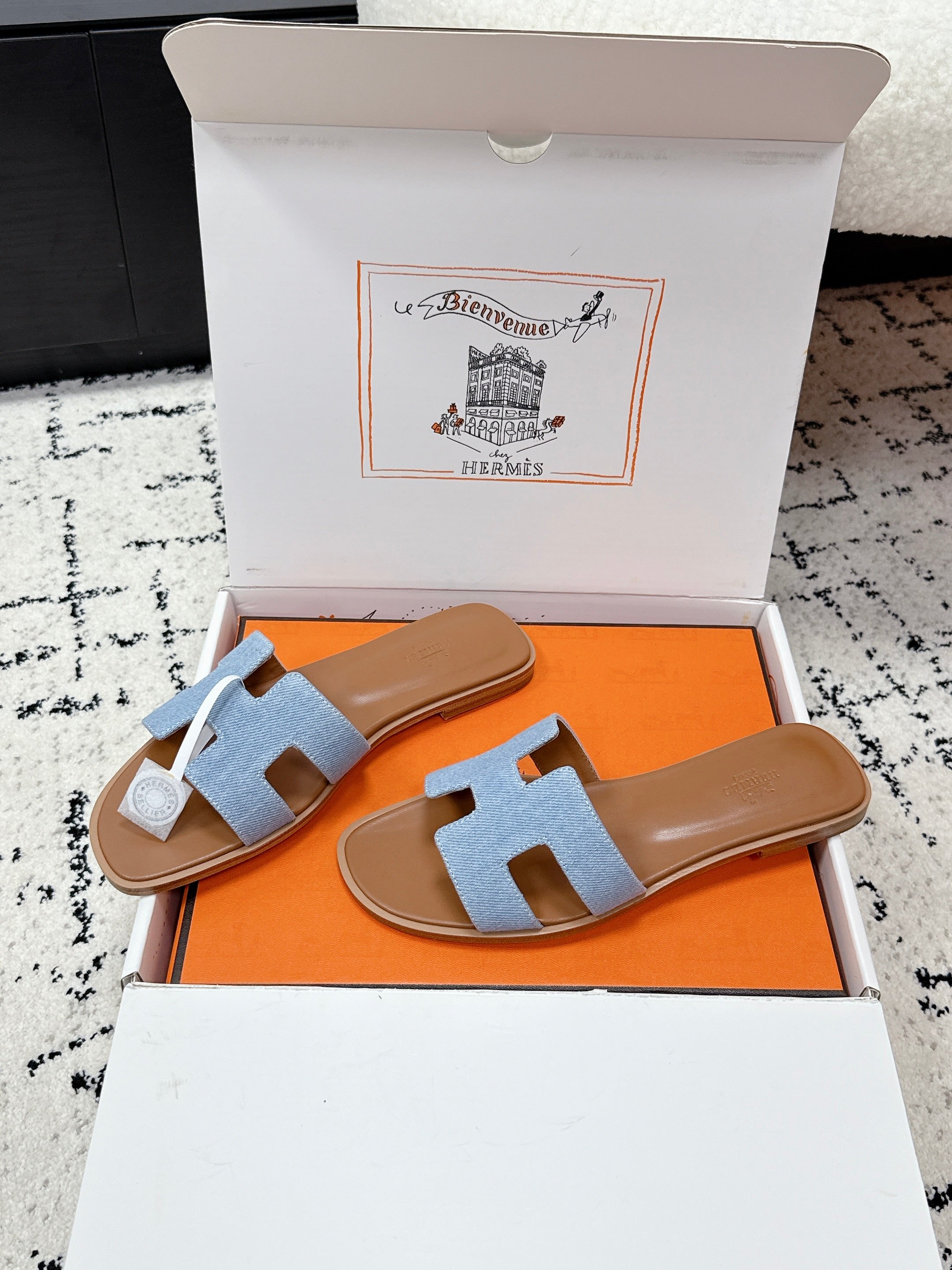 HM 26ss Oran Sandals Light Blue Brown Denim Cowhide 617183