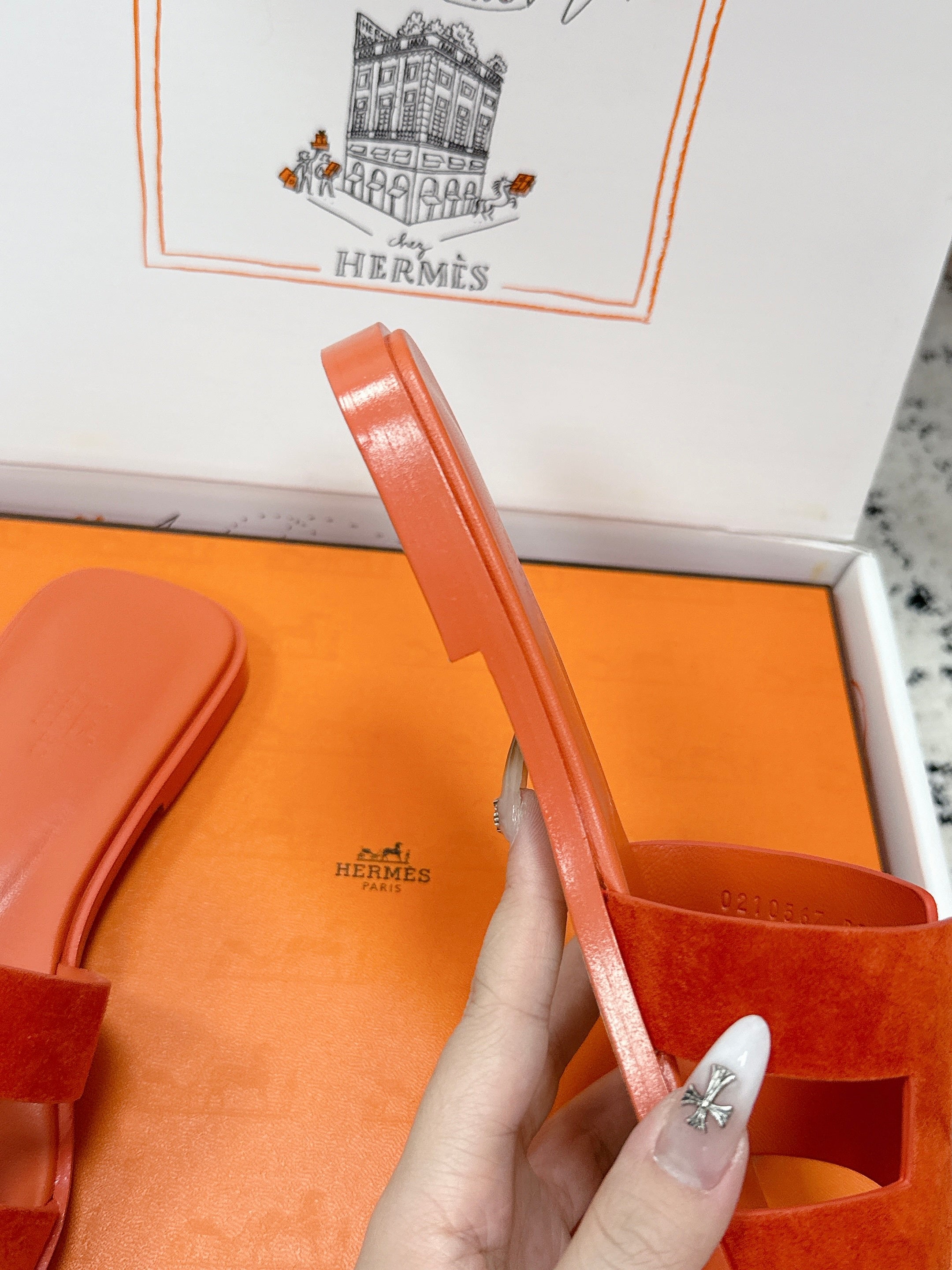 HM 26ss Oran Sandals Orange Suede Cowhide 617192