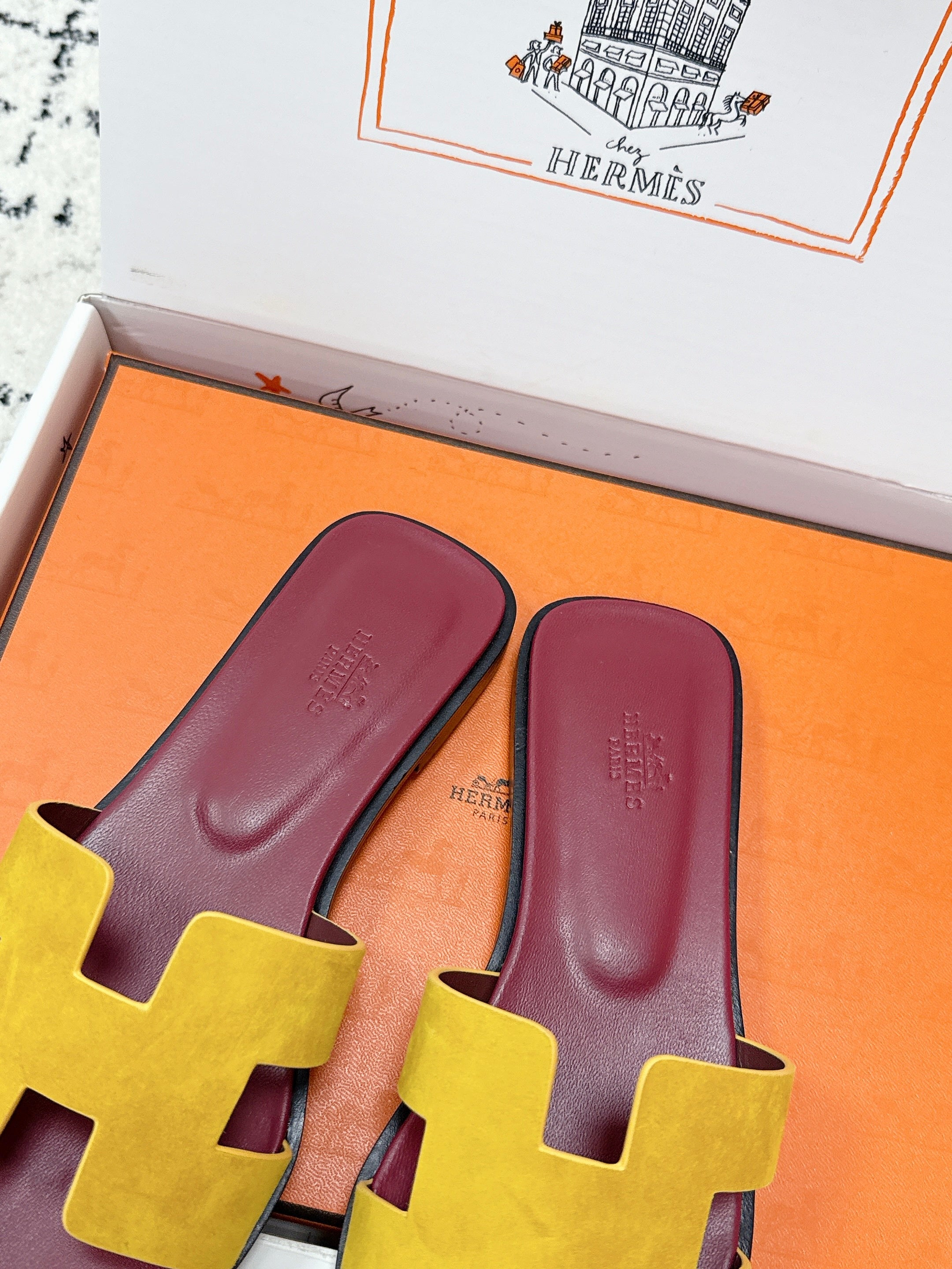 HM 26ss Oran Sandals Burgundy Yellow Suede Cowhide 617196