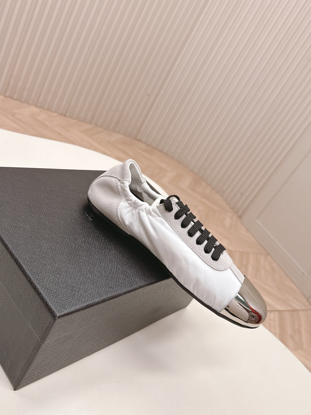 PRA 26S Mary Jane White Light Gray Sliver Canvas Suede 600627
