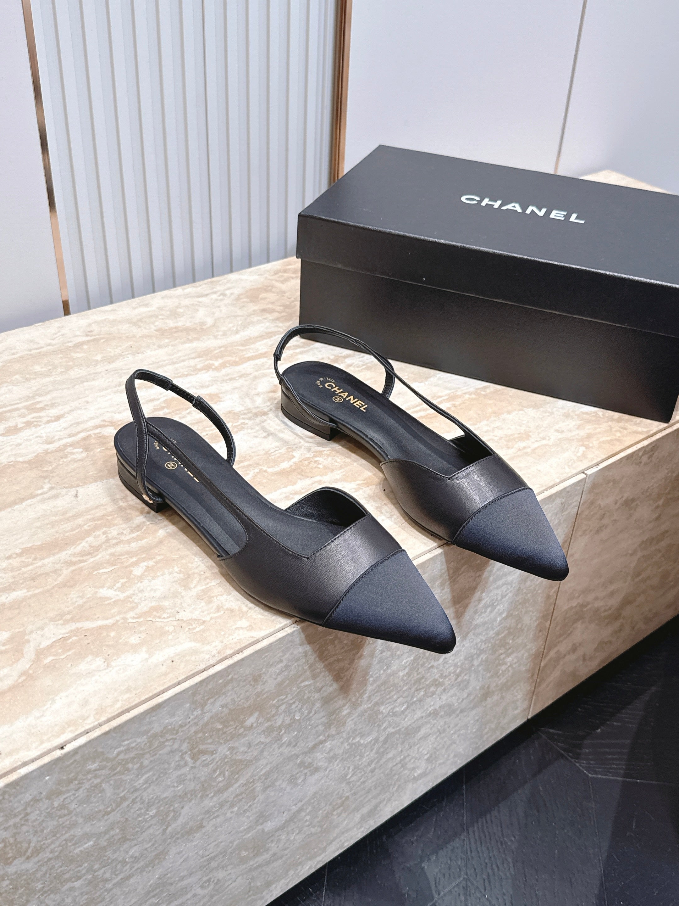 Channel 2026 Slingback Fabric Calfskin 898954
