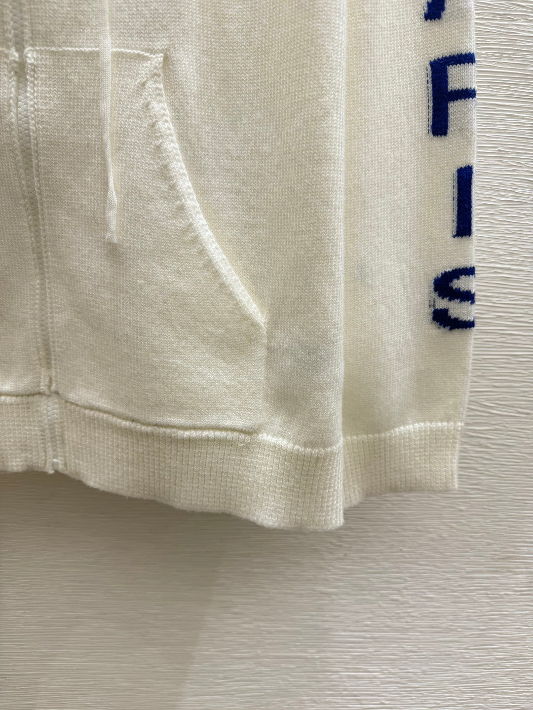 Celine 2026 Hooded Zip-up Cardigan Wool 430389