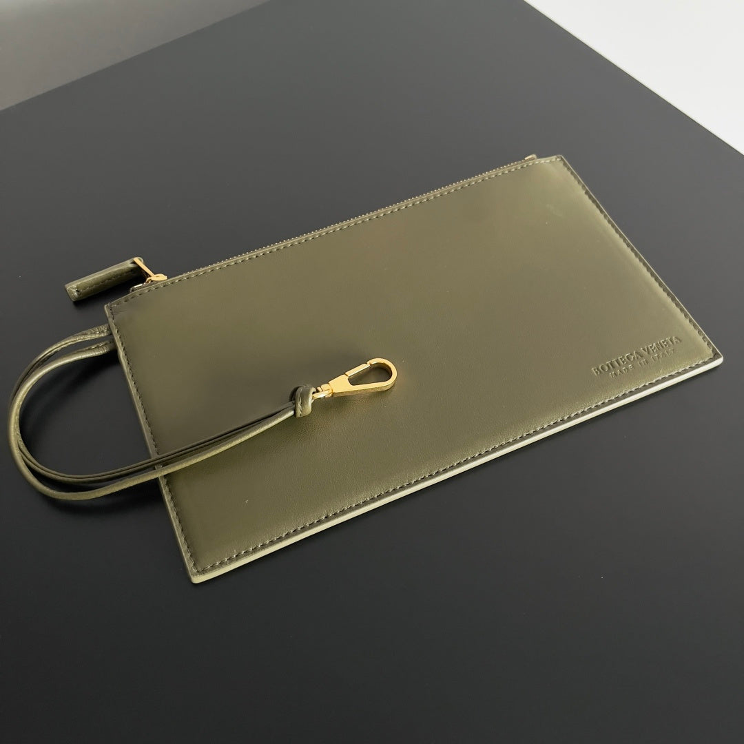 Bottega Veneta 2026 Cabat Tote Bag 51cm Green Lambskin 135812