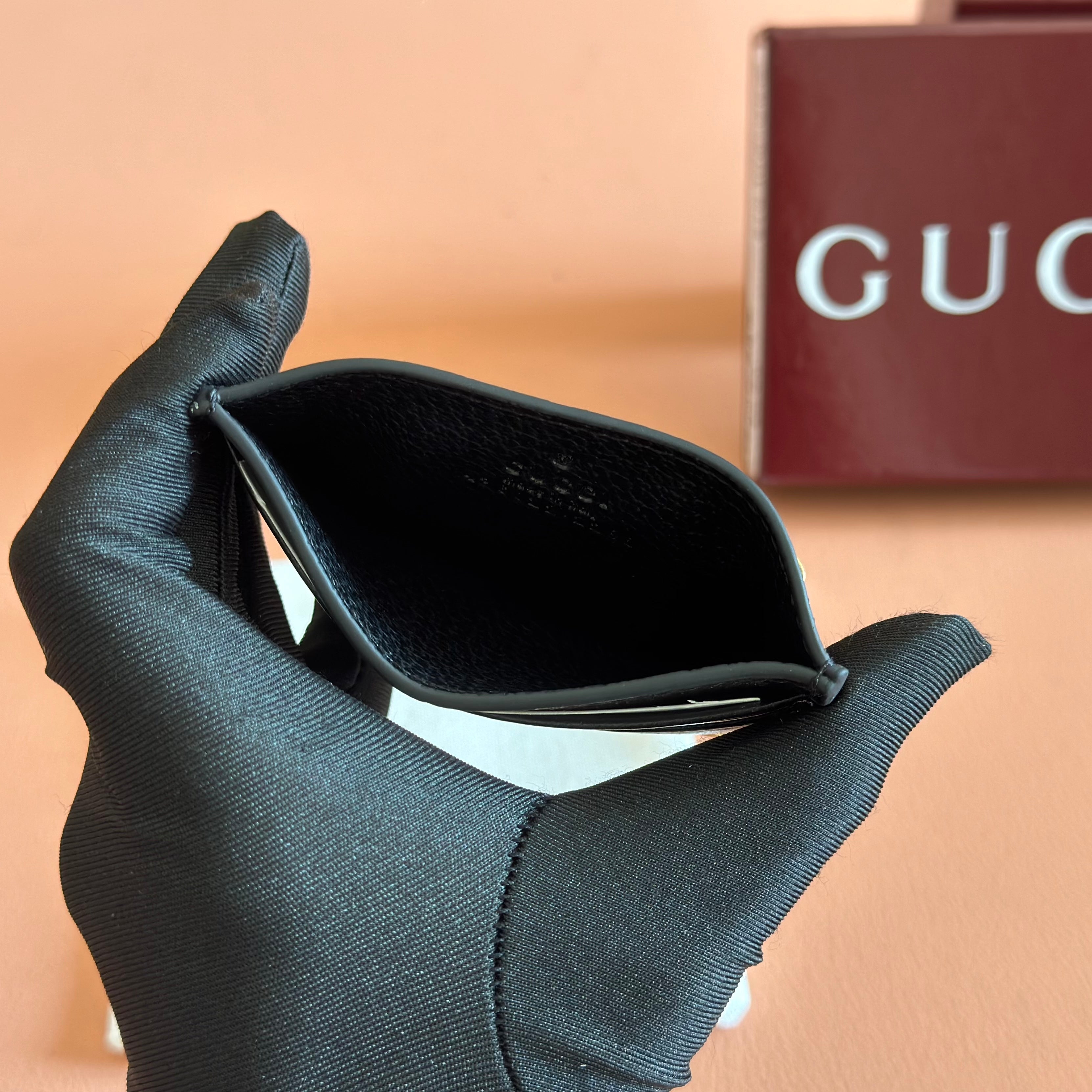 Gucci 2026 GG Marmont Money Clip Cardholder Black Leather 280903