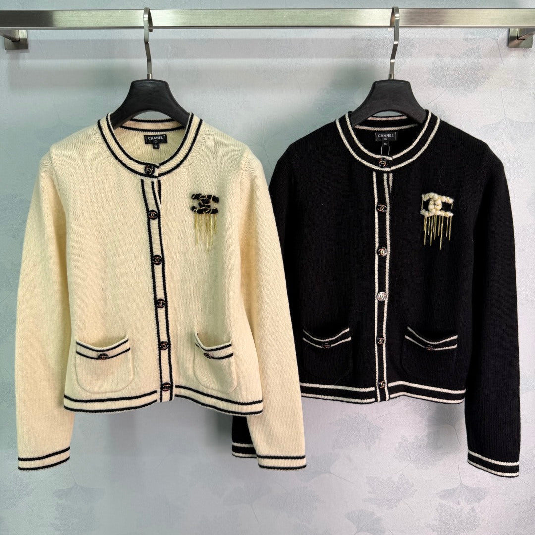 Chanel 2026 Brooch Cardigan Wool 449278
