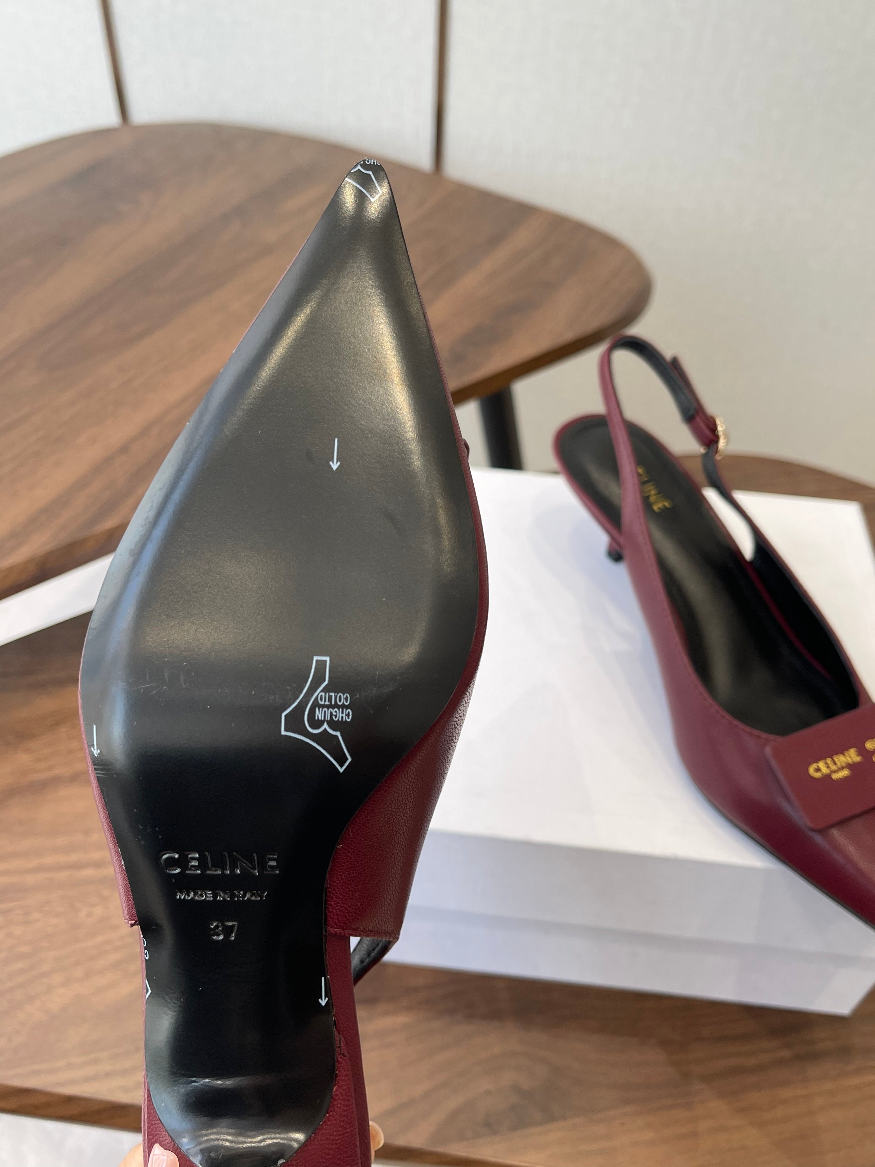 Celine 26  Pointed-Toe Slingback Burgundy Sheepskin 624683