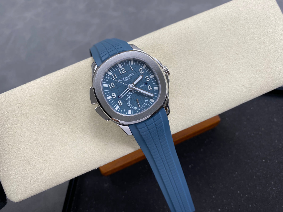 Patek Philippe Aquanaut Travel Time 40mm Blue Dial Steel Case