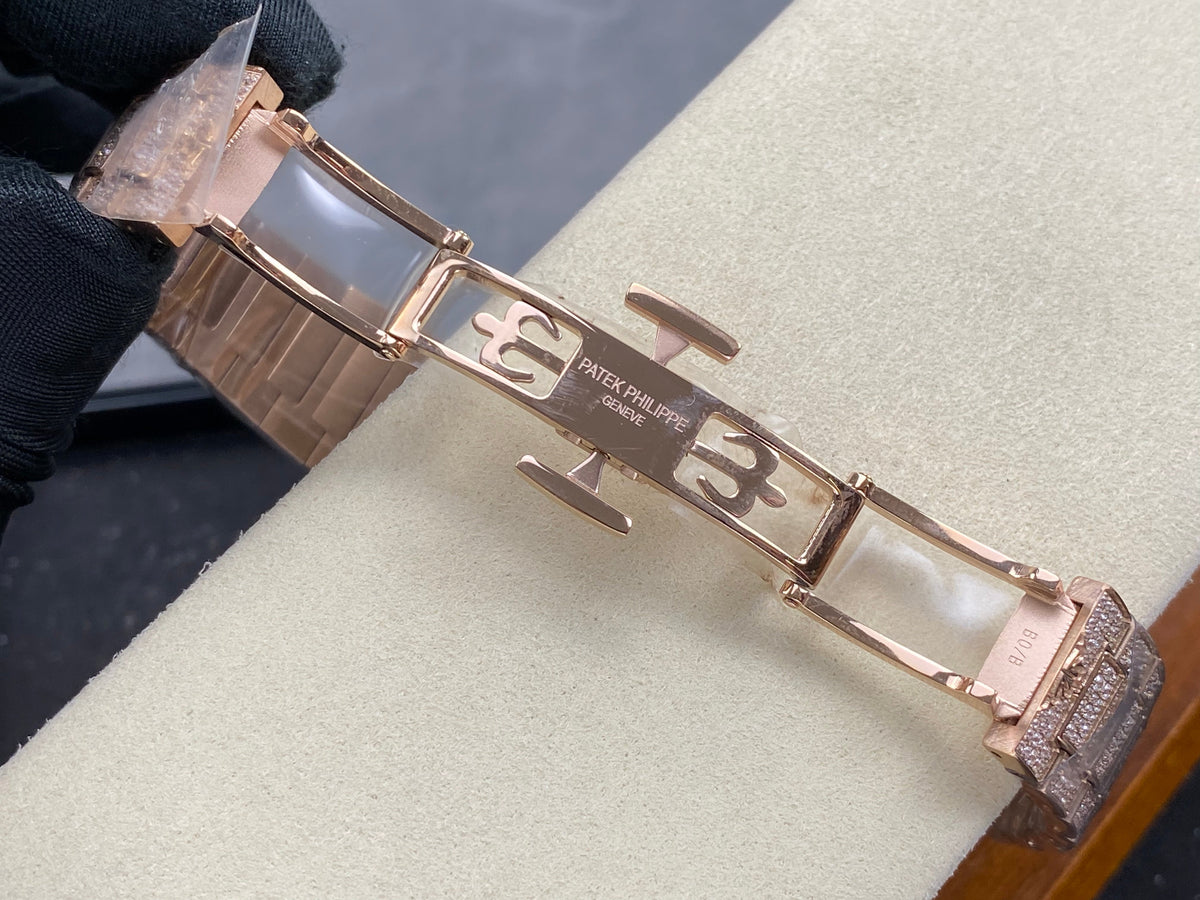 Patek Philippe Nautilus 35mm Diamond Dial Pink Gold Full Diamond