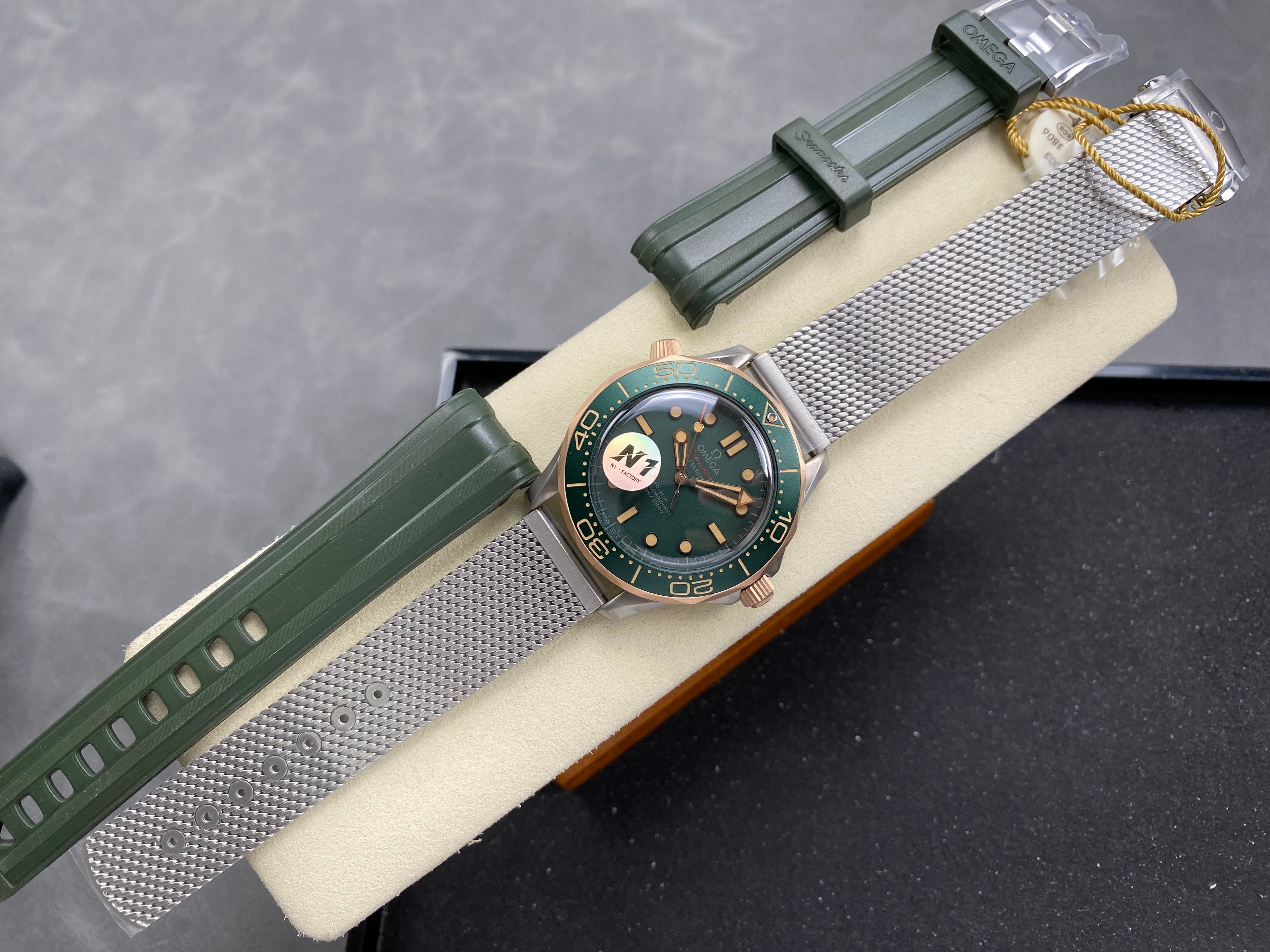Omega Seamaster Diver 300M 42mm Green Dial Watch