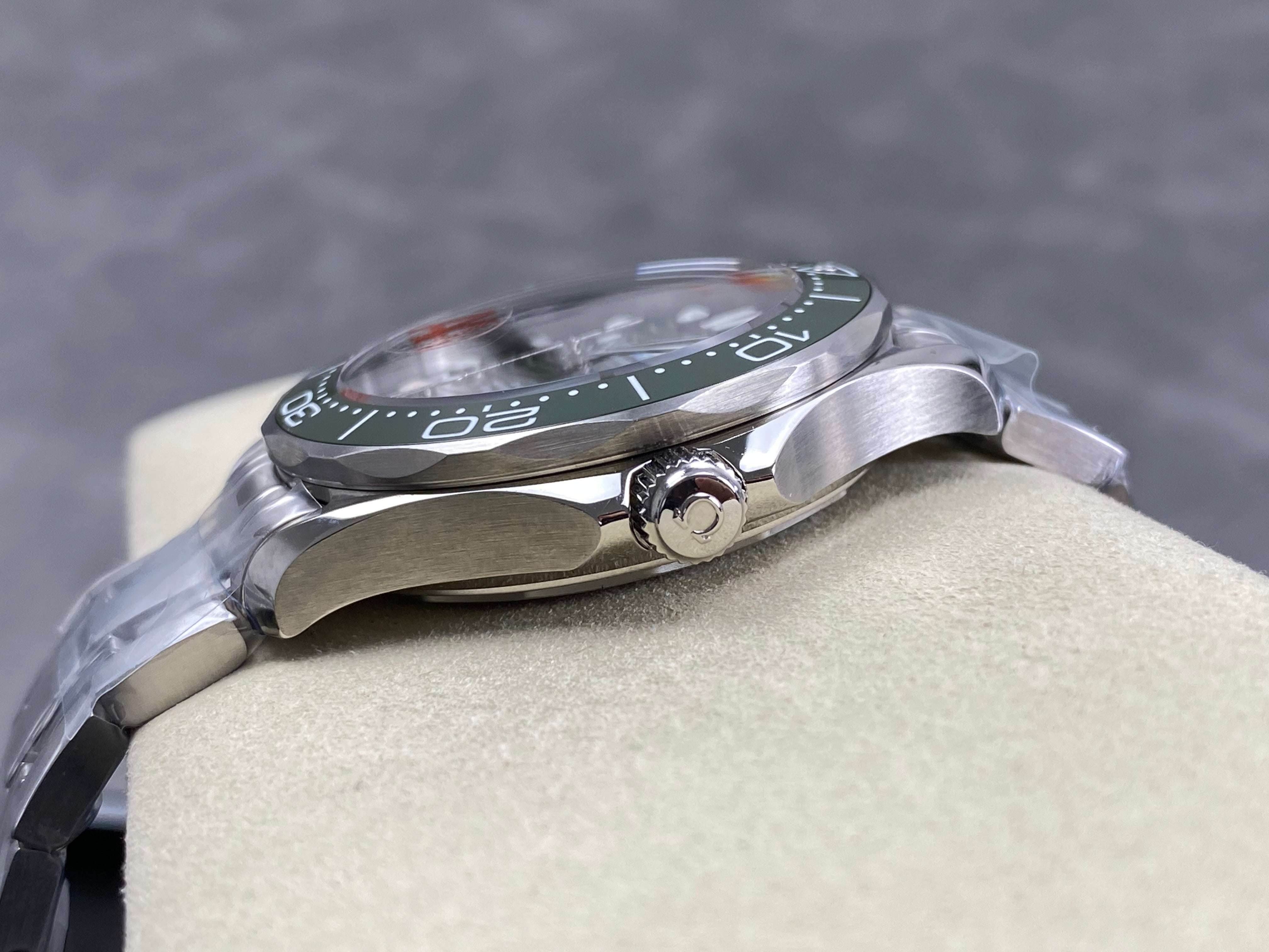Omega Seamaster Diver 300 M Green Dial Watch