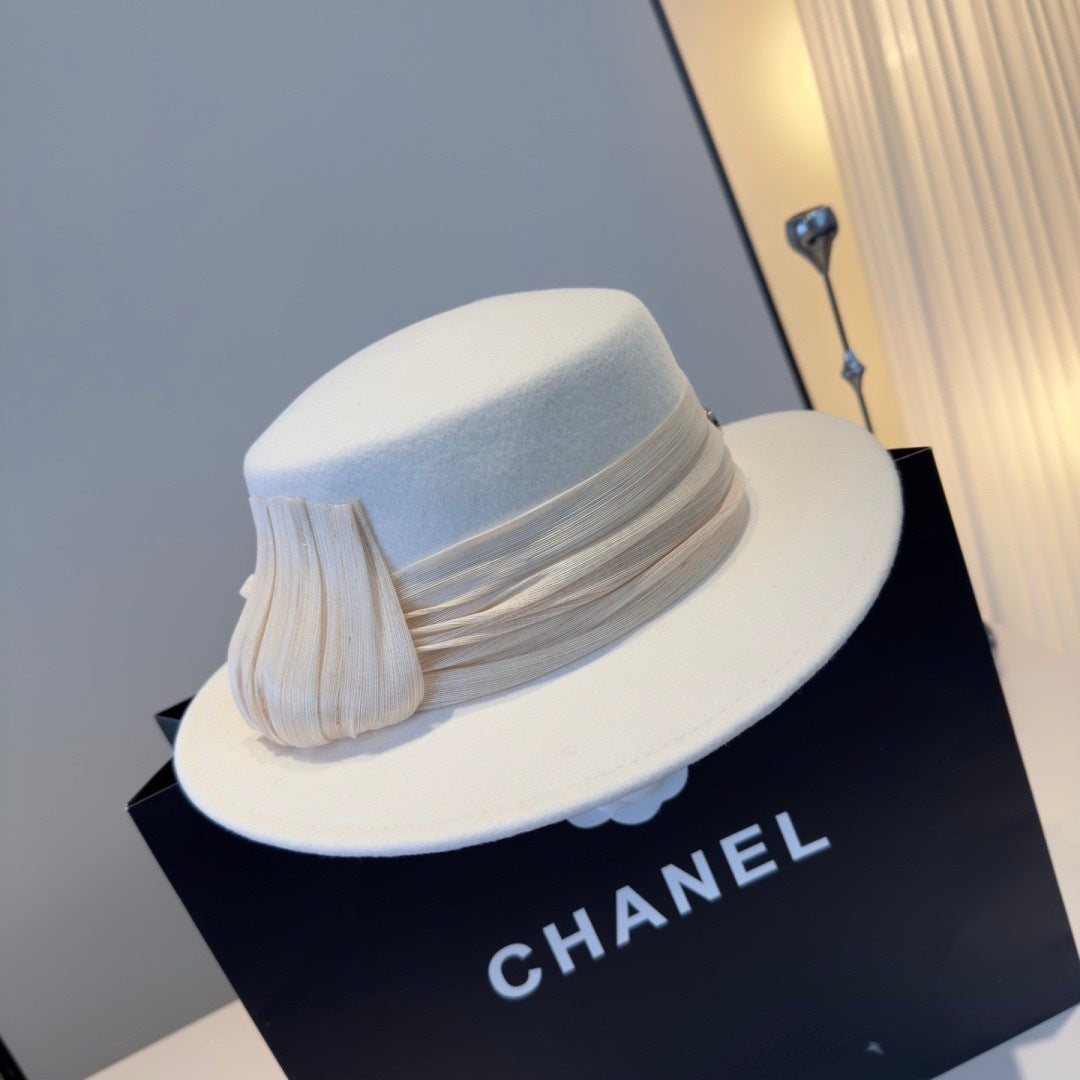 Chanel Cashmere Flat Top 425545
