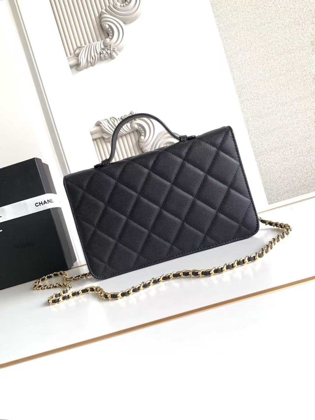 Chanel 2026 Flap Bag 24cm Pebbled Calfskin
