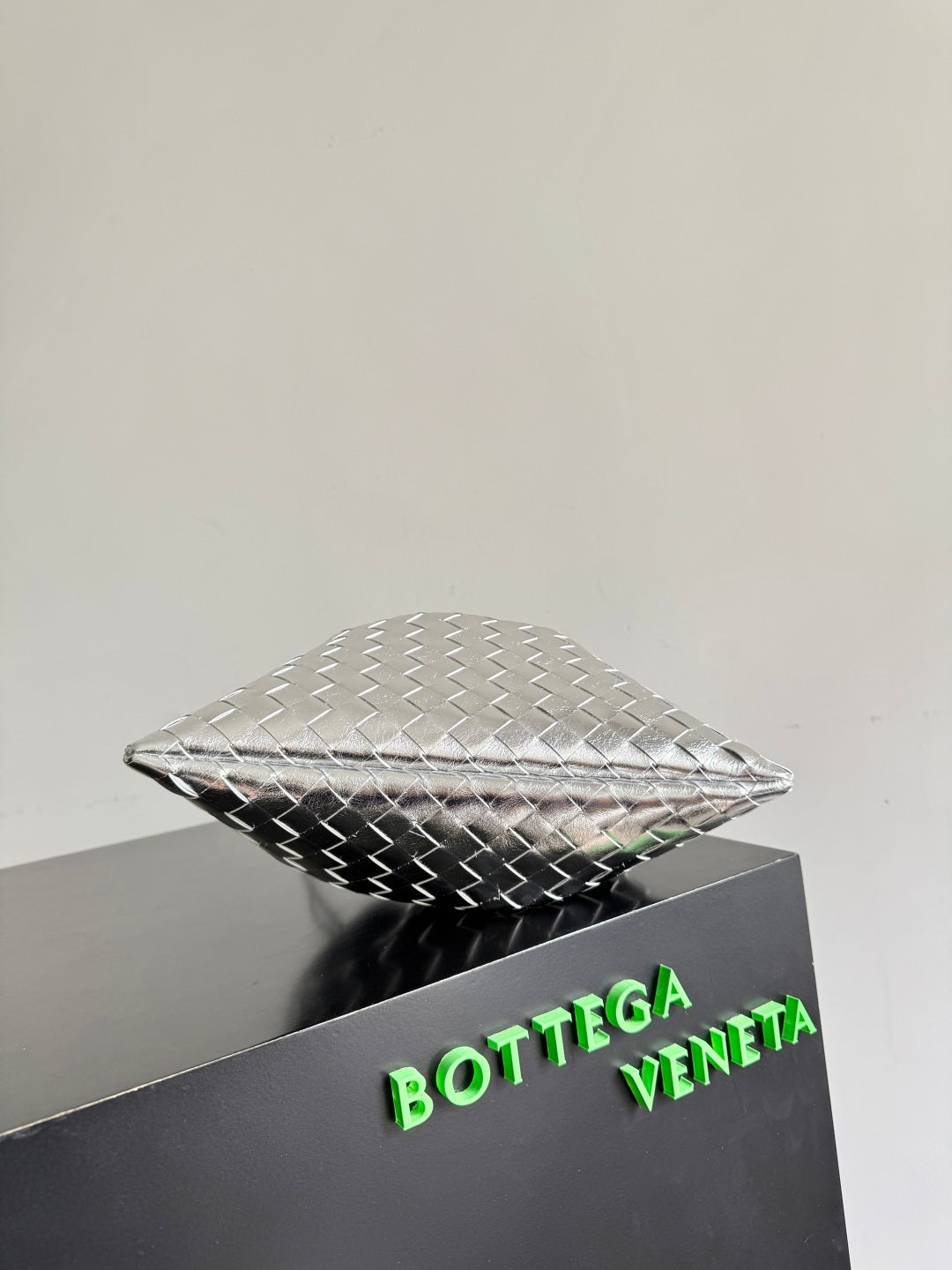 Bottega Veneta 2026 Dust Bag Silver Laminated Leather