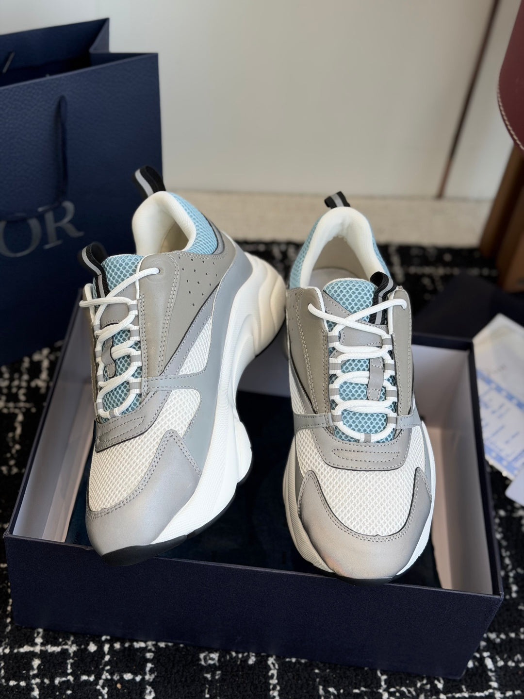 Dior 2026 B22 Sneakers Mesh Leather 966729