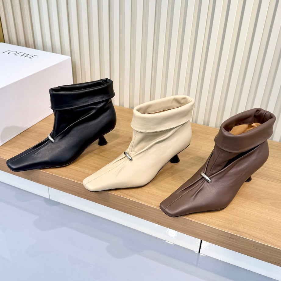 Loewe 2026 Pointed Toe Ankle Boots Leather 147542