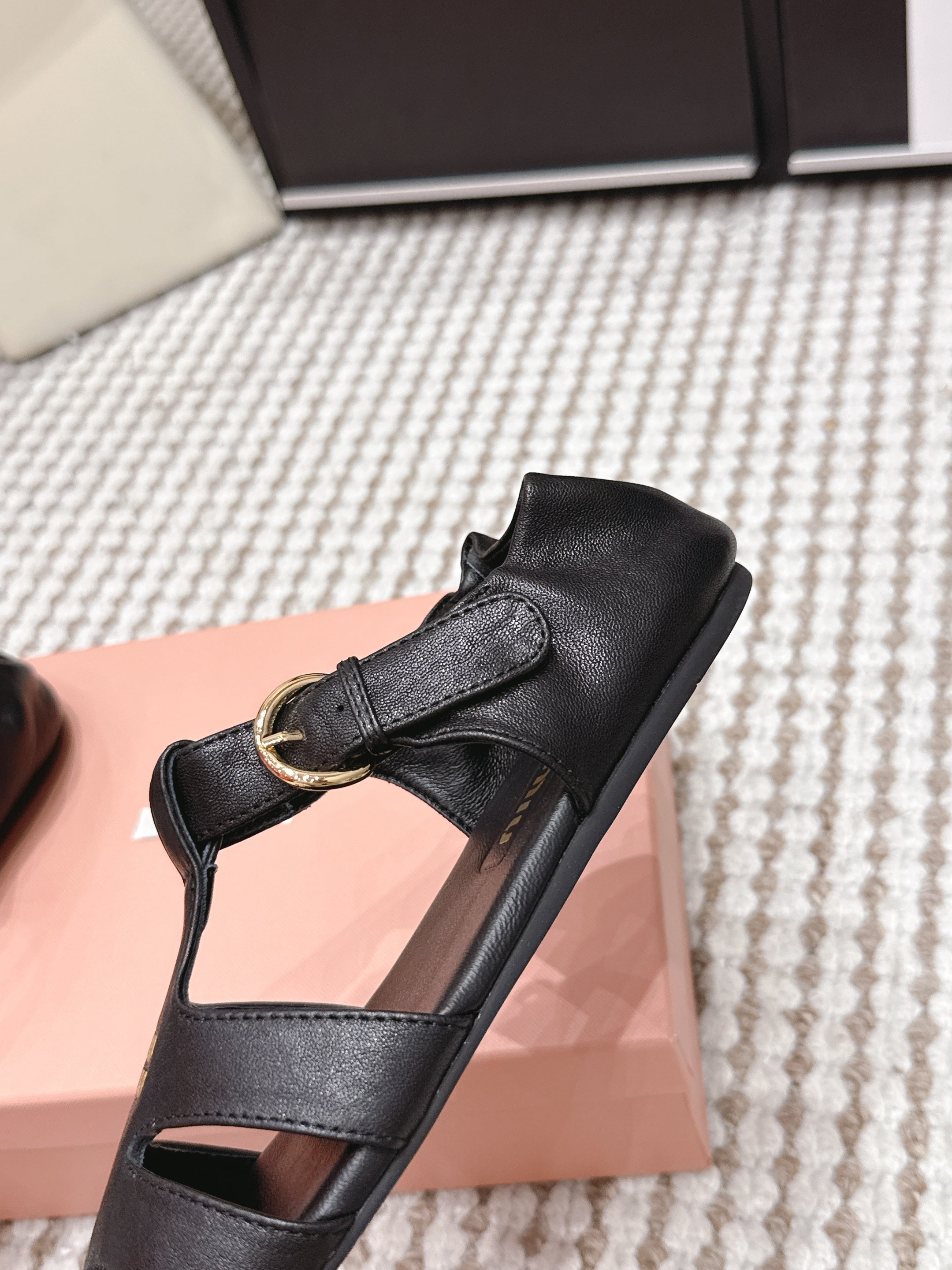 MIU 26 Roman Sandals Black Leather 632325