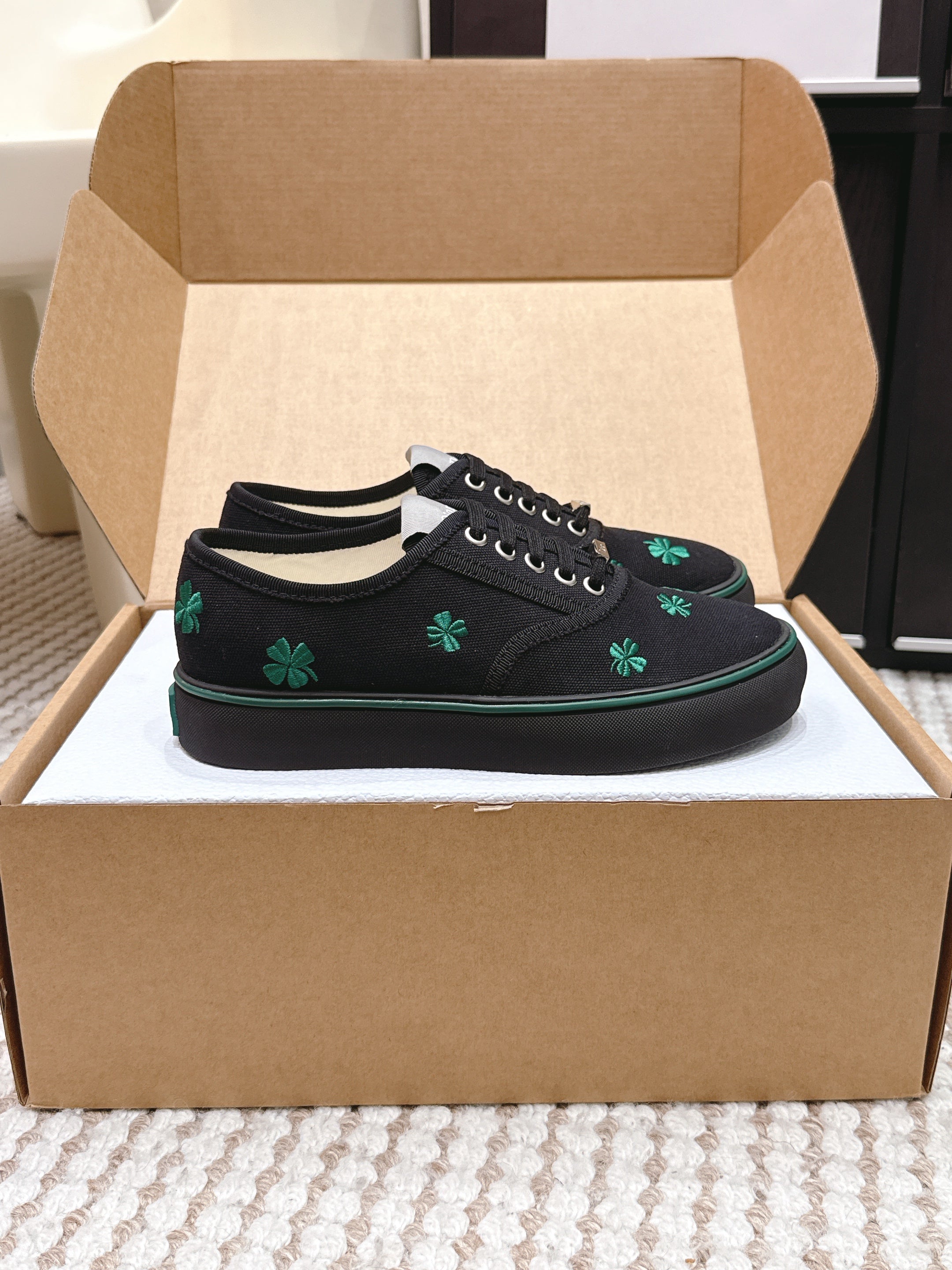 CD 26 Platform Sneaker Black Green Canvas 632438