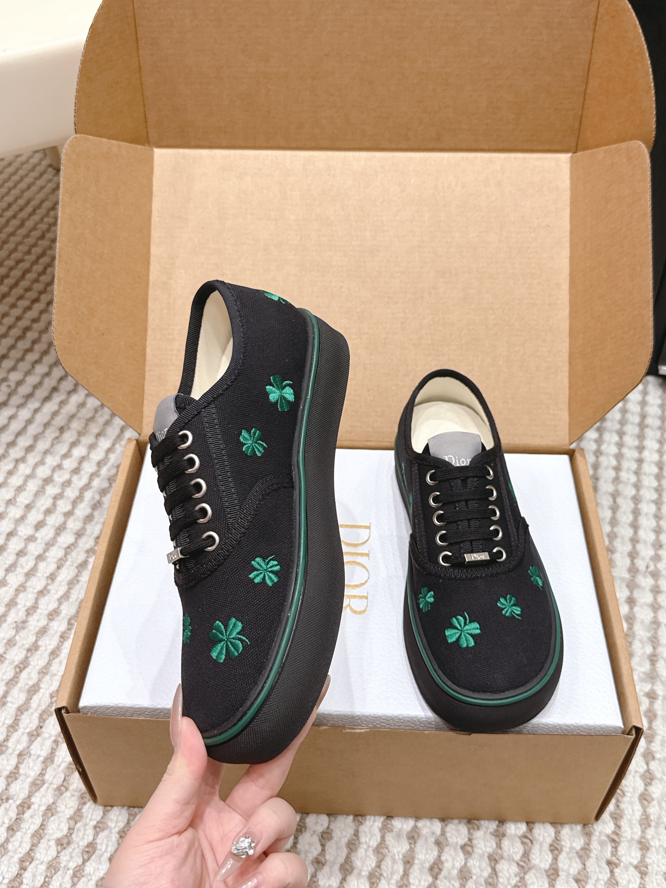 CD 26 Platform Sneaker Black Green Canvas 632438