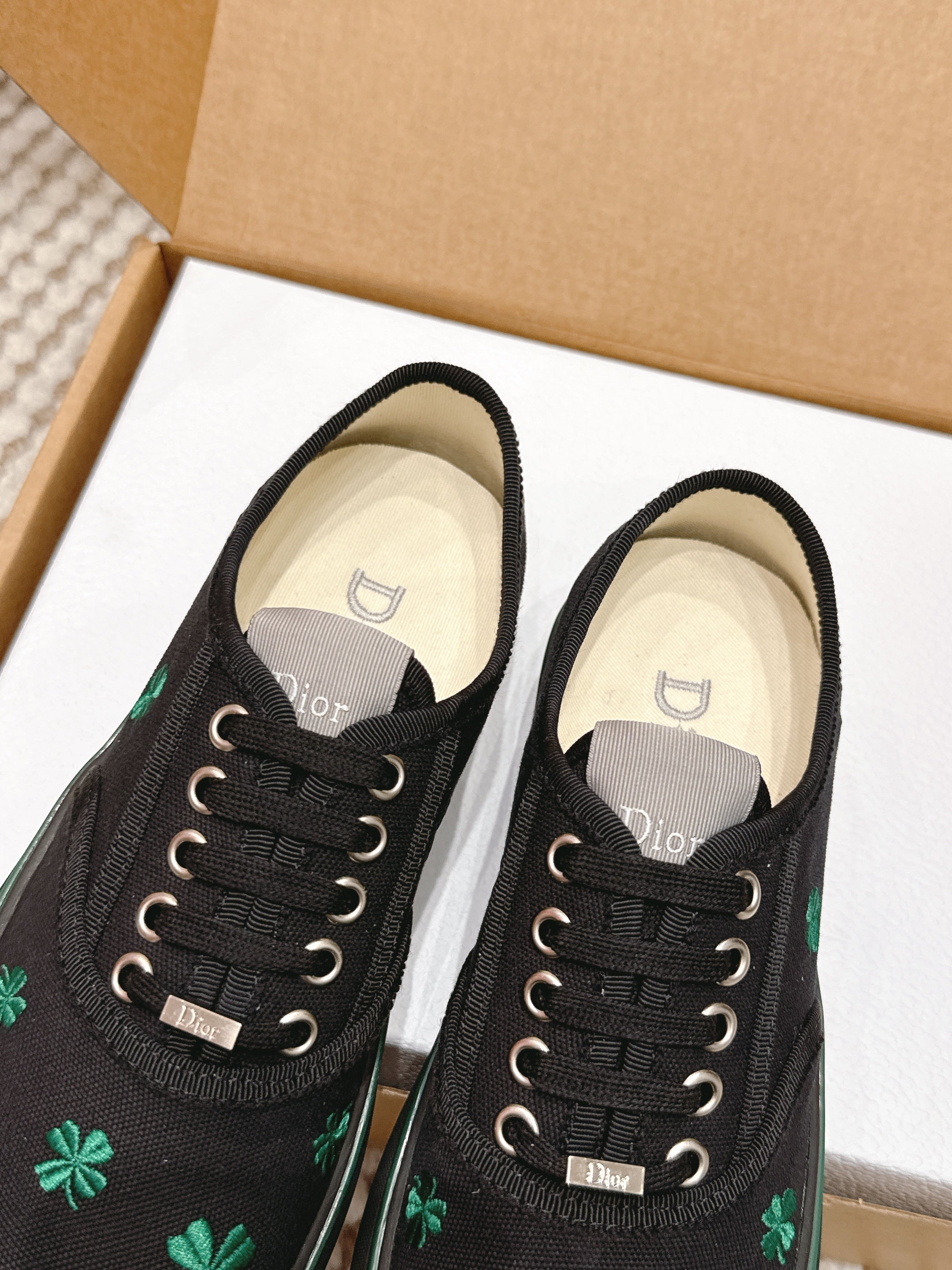 CD 26 Platform Sneaker Black Green Canvas 632438