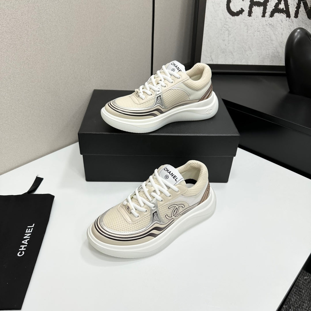 CC 26s Casual Sneakers Light Beige Sliver Fabric Cowhide 626382