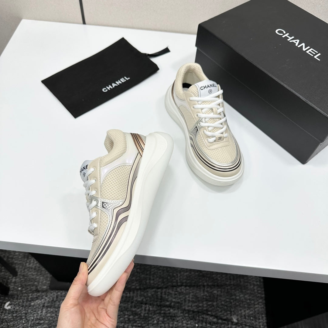 CC 26s Casual Sneakers Light Beige Sliver Fabric Cowhide 626382