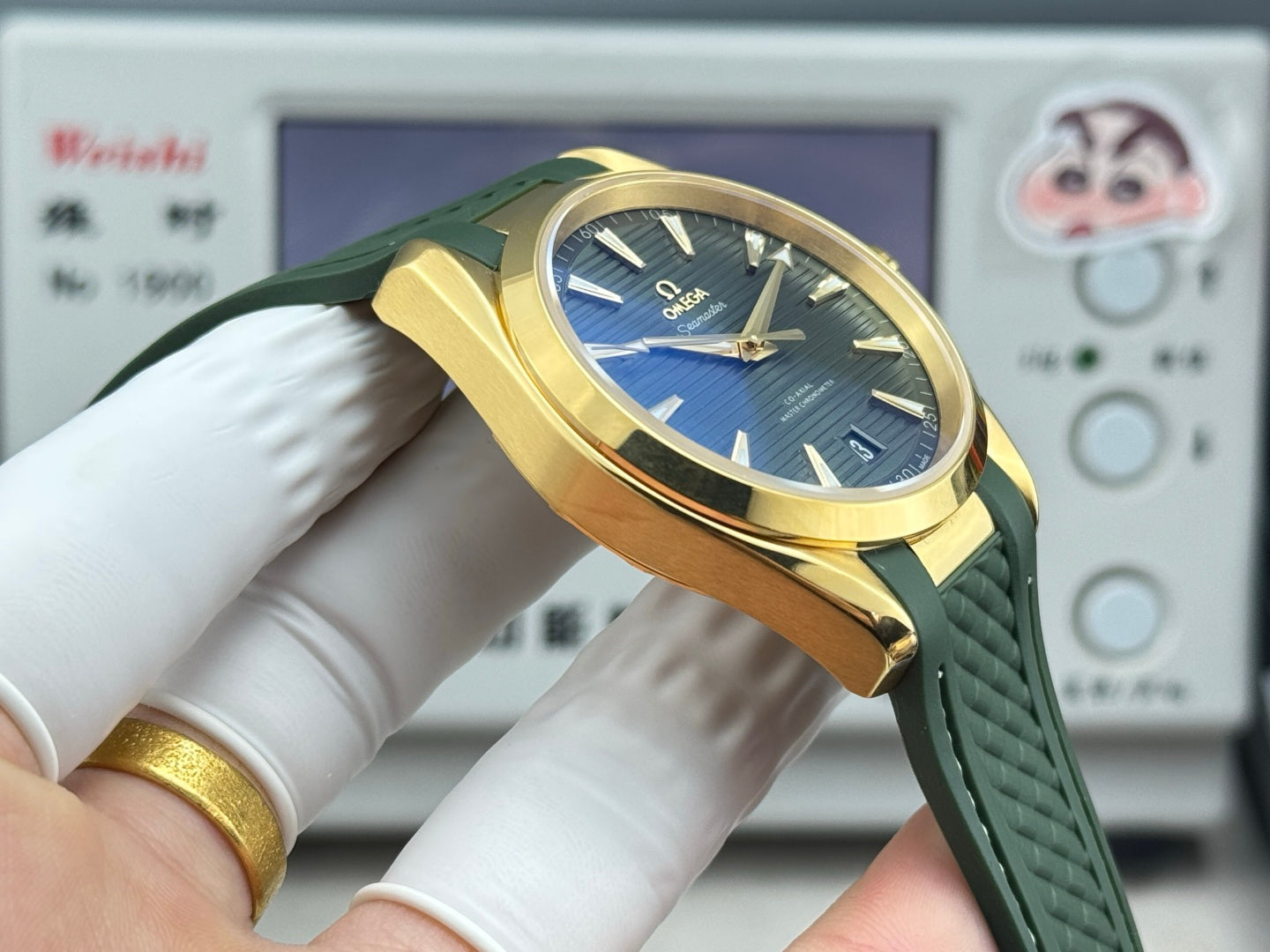 Omega Seamaster Aqua Terra 150M 41mm Green Dial Green Rubber Strap