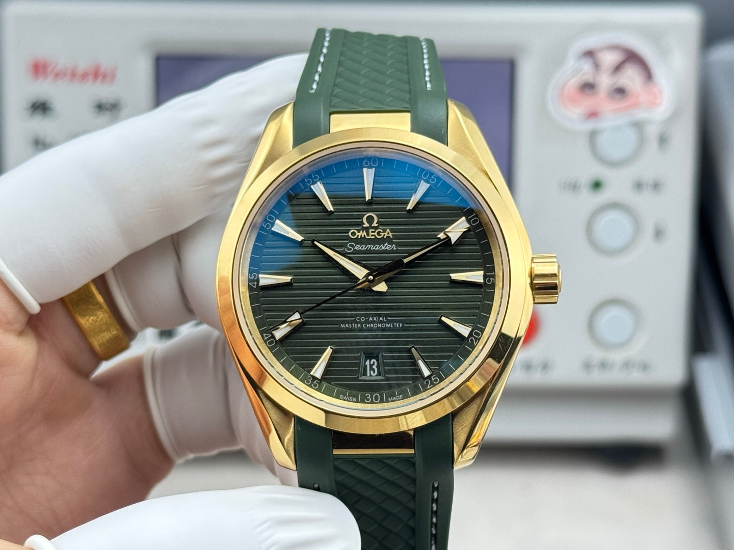 Omega Seamaster Aqua Terra 150M 41mm Green Dial Green Rubber Strap