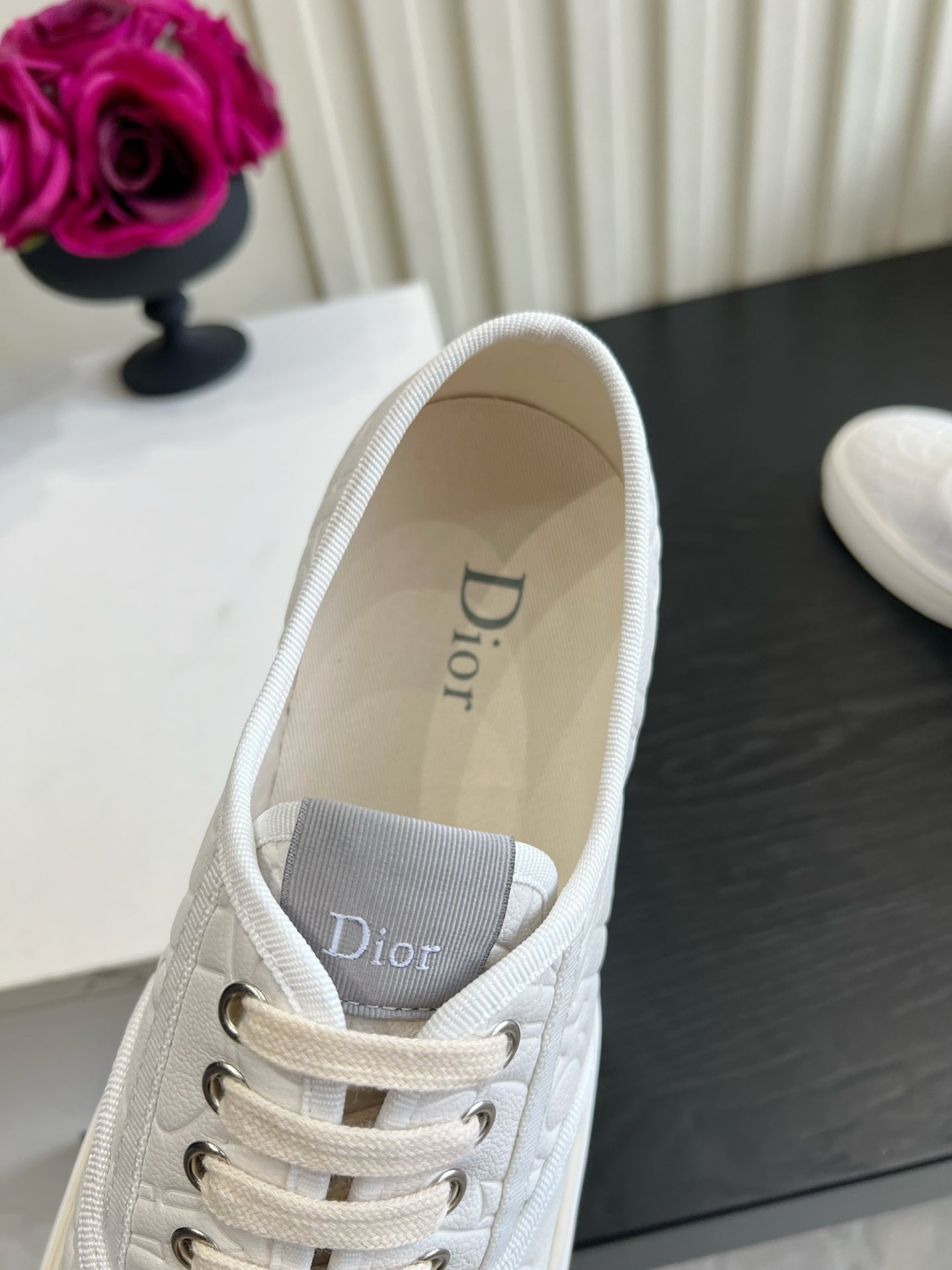Dior 2026 Saltwind Sneakers Cowhide 977538