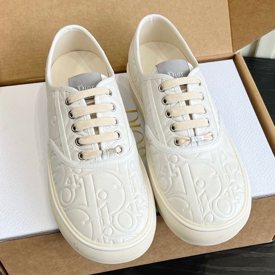 Dior 2026 Saltwind Sneakers Cowhide 977538