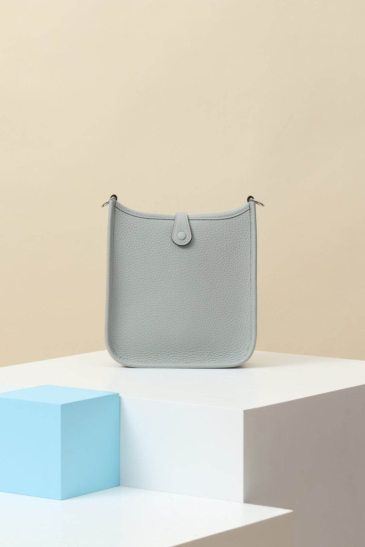 High-end Hermes 2026 Evelyne Sellier Bag 19.5cm Clemence Leather