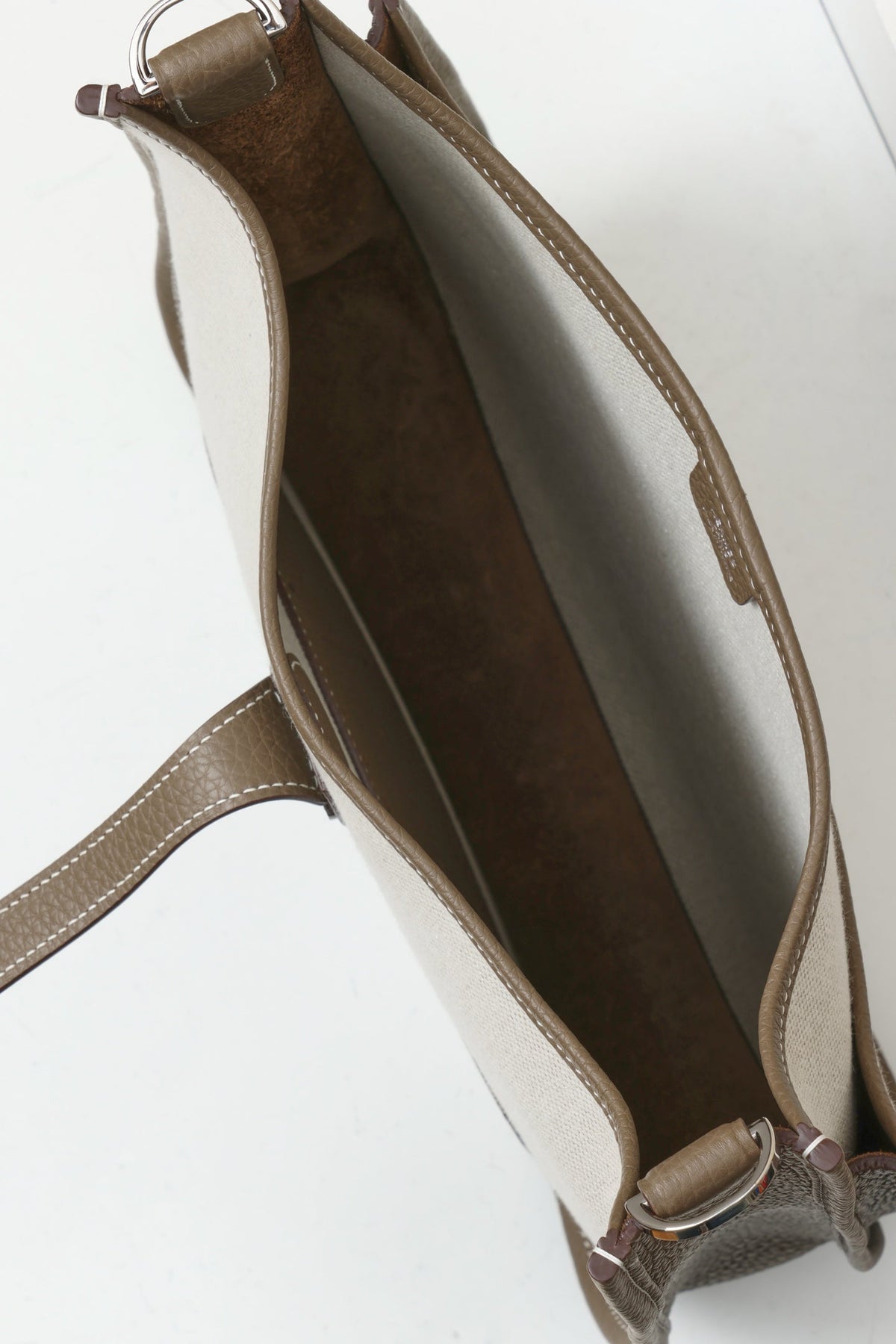 High-end Hermes 2026 Evelyne III Bag 30cm Clemence Calfskin Canvas