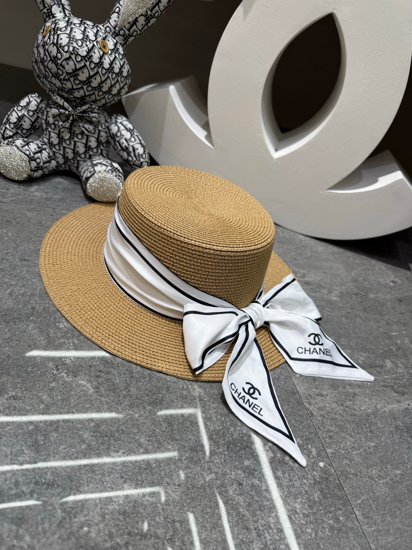 Chanel Straw Hat With Ribbon 380745