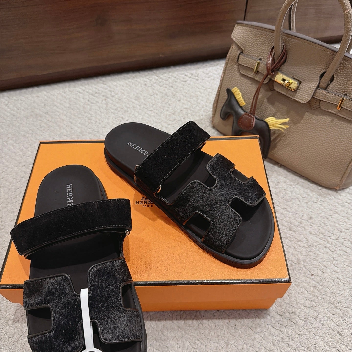 Hermes 2026 Chypre Sandal Black Moire Calfskin And Suede Goatskin 960078