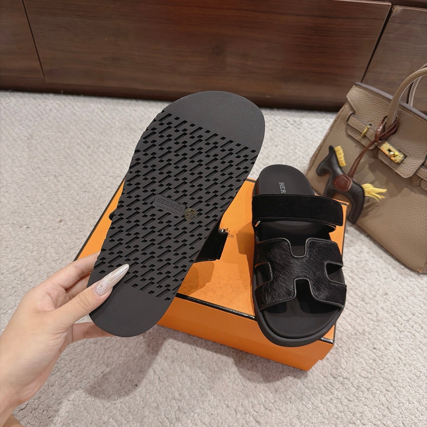 Hermes 2026 Chypre Sandal Black Moire Calfskin And Suede Goatskin 960078