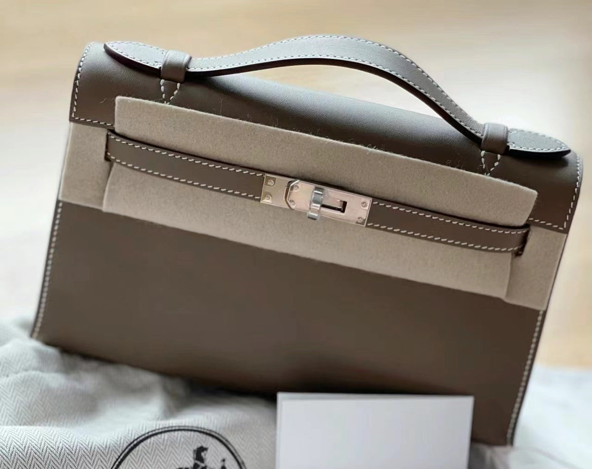 HM Kelly Pochette 22cm Swift Silver Hardware