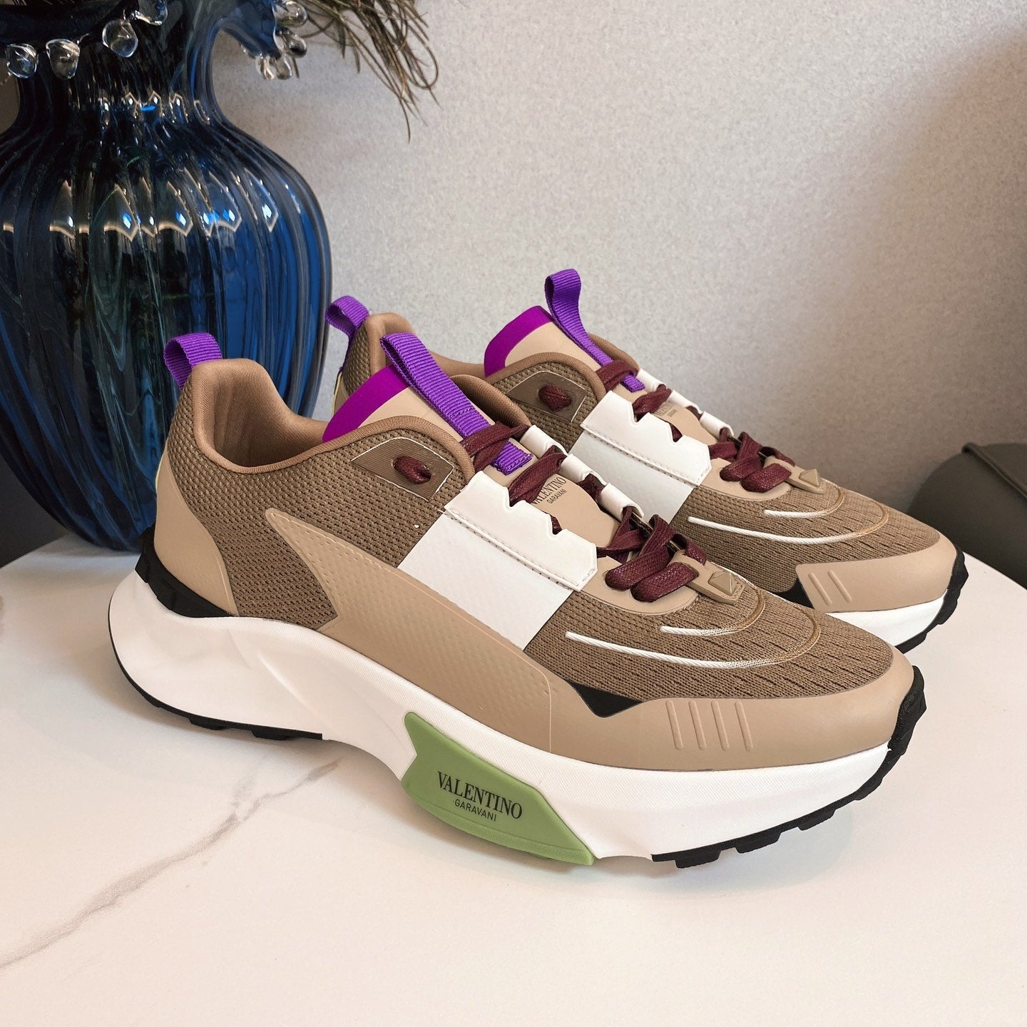 VT 25S Sneakers Dark Beige White Mesh TPU 563472