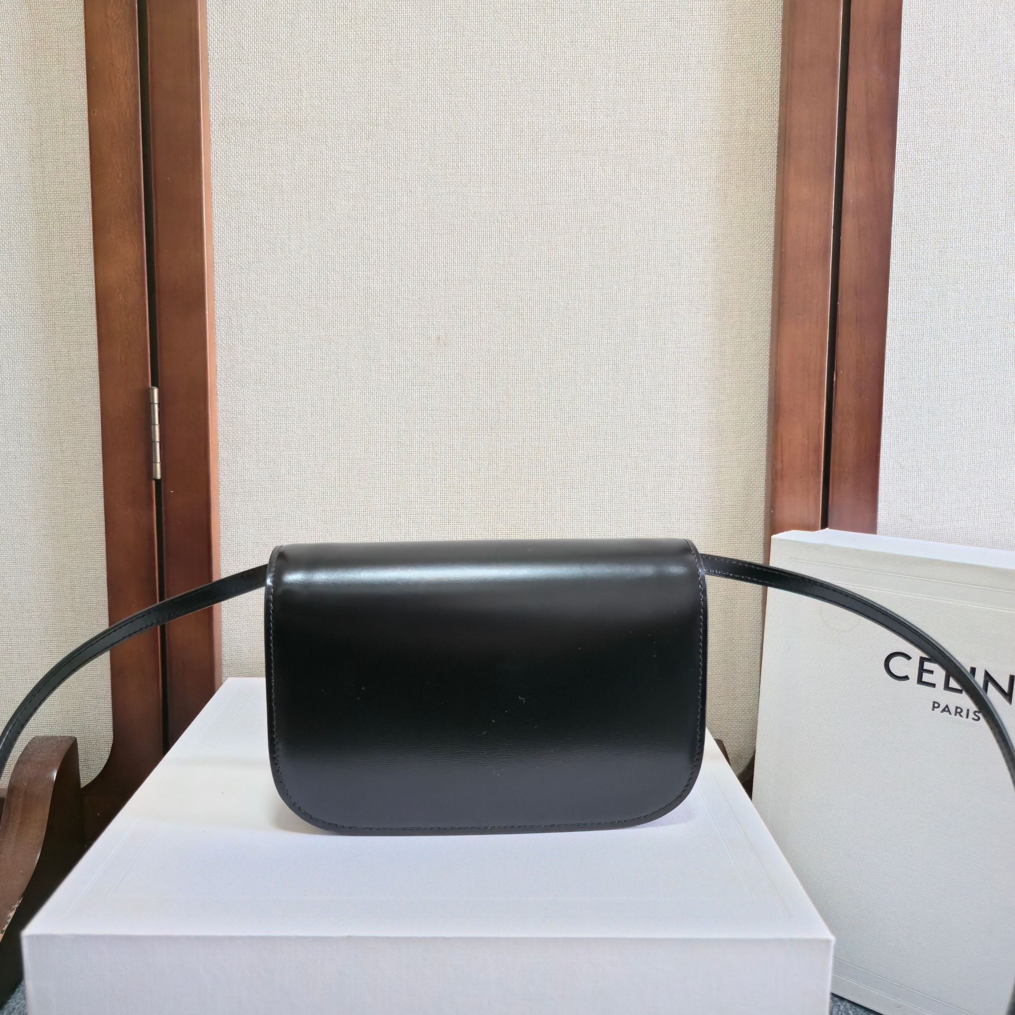 Celine 2025 Duo Wallet On Strap Bag 20cm Black Shinny Calfskin 276323
