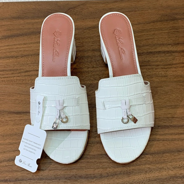 Loro Piana 2026 Crocodile Embossed Sandal Sheepskin 935141