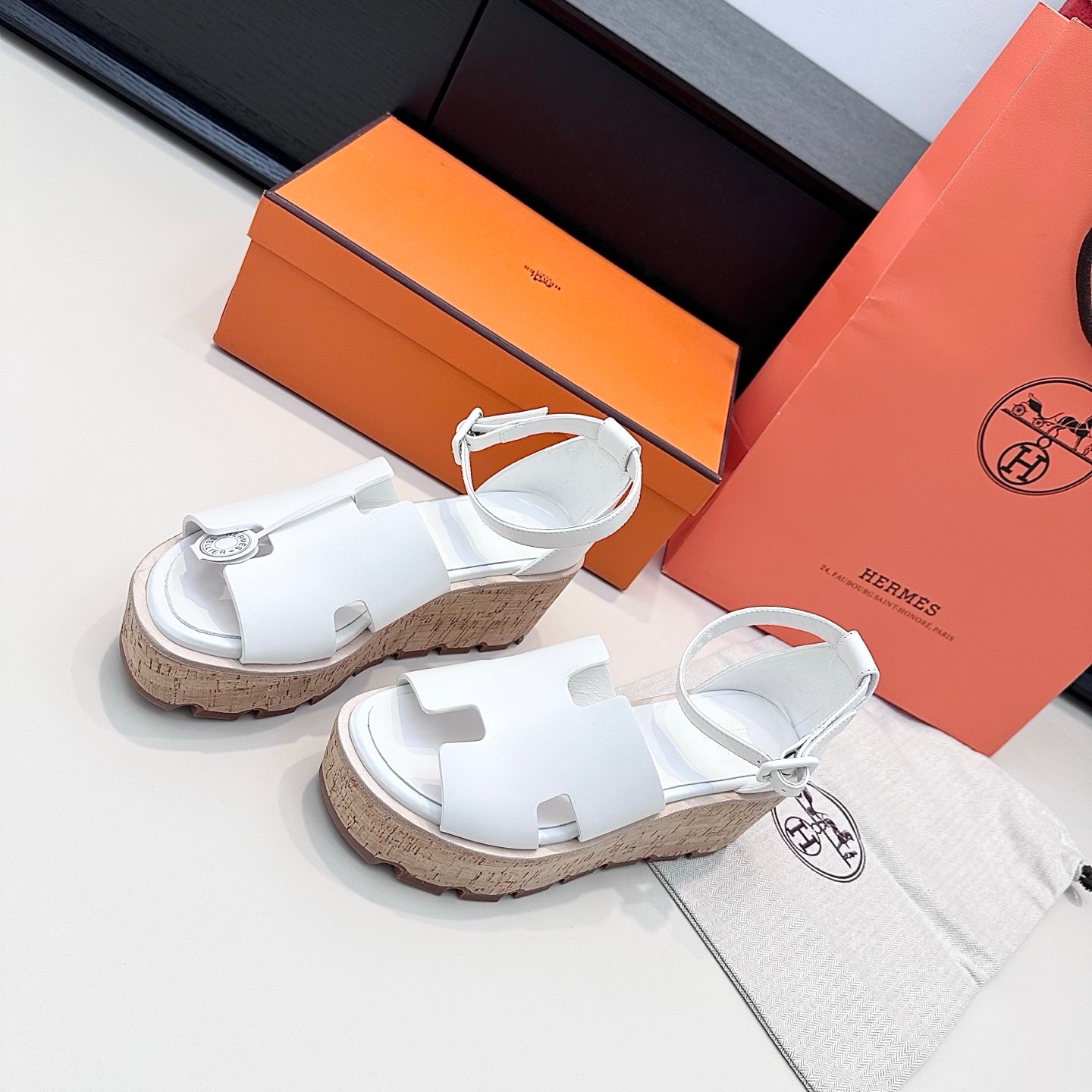 HM 26ss Platform Wedge Sandals 70 White Cowhide 622762