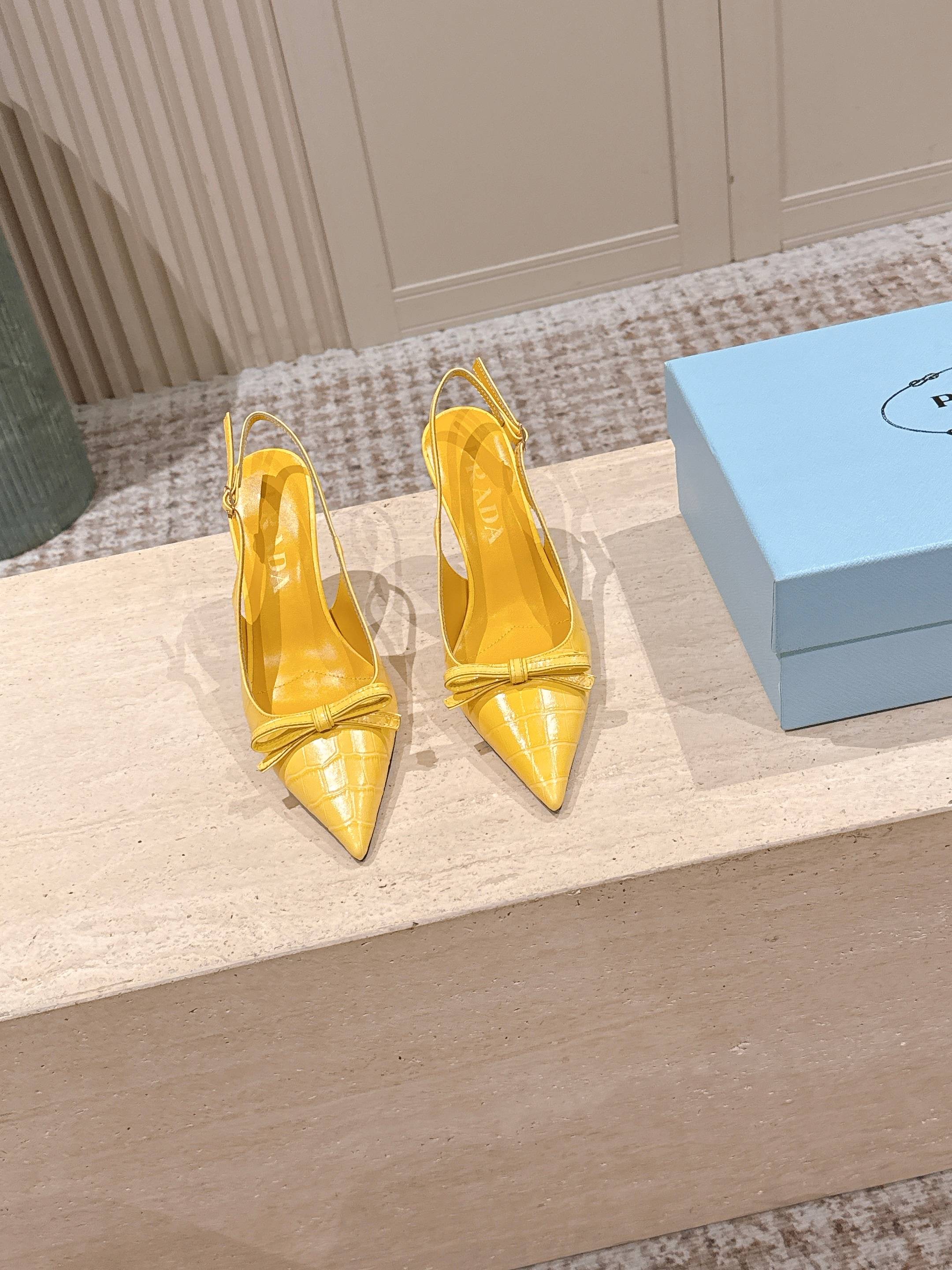 PRA 26S Slingback 85 Yellow Crocodile Embossed Leather 630738