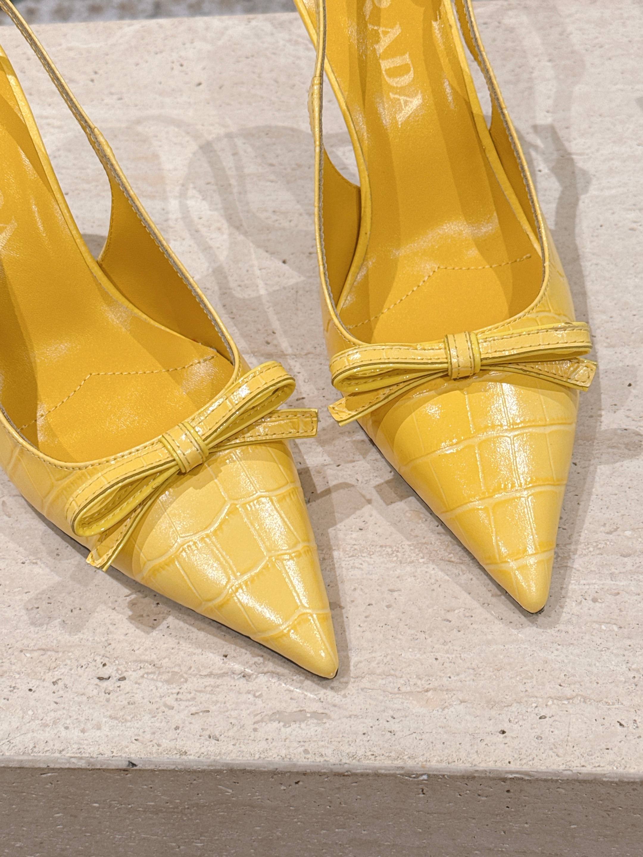 PRA 26S Slingback 85 Yellow Crocodile Embossed Leather 630738