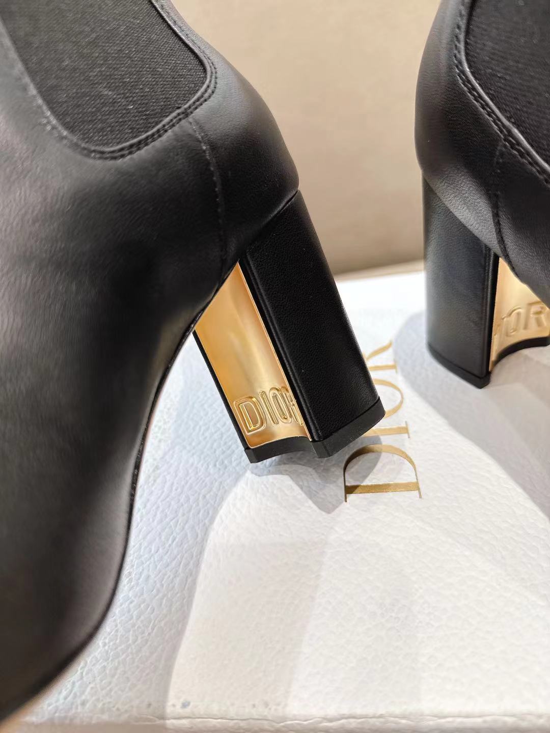 Dior 2026 D-Art Heeled Ankle Boots 80mm Suede Leather 139822