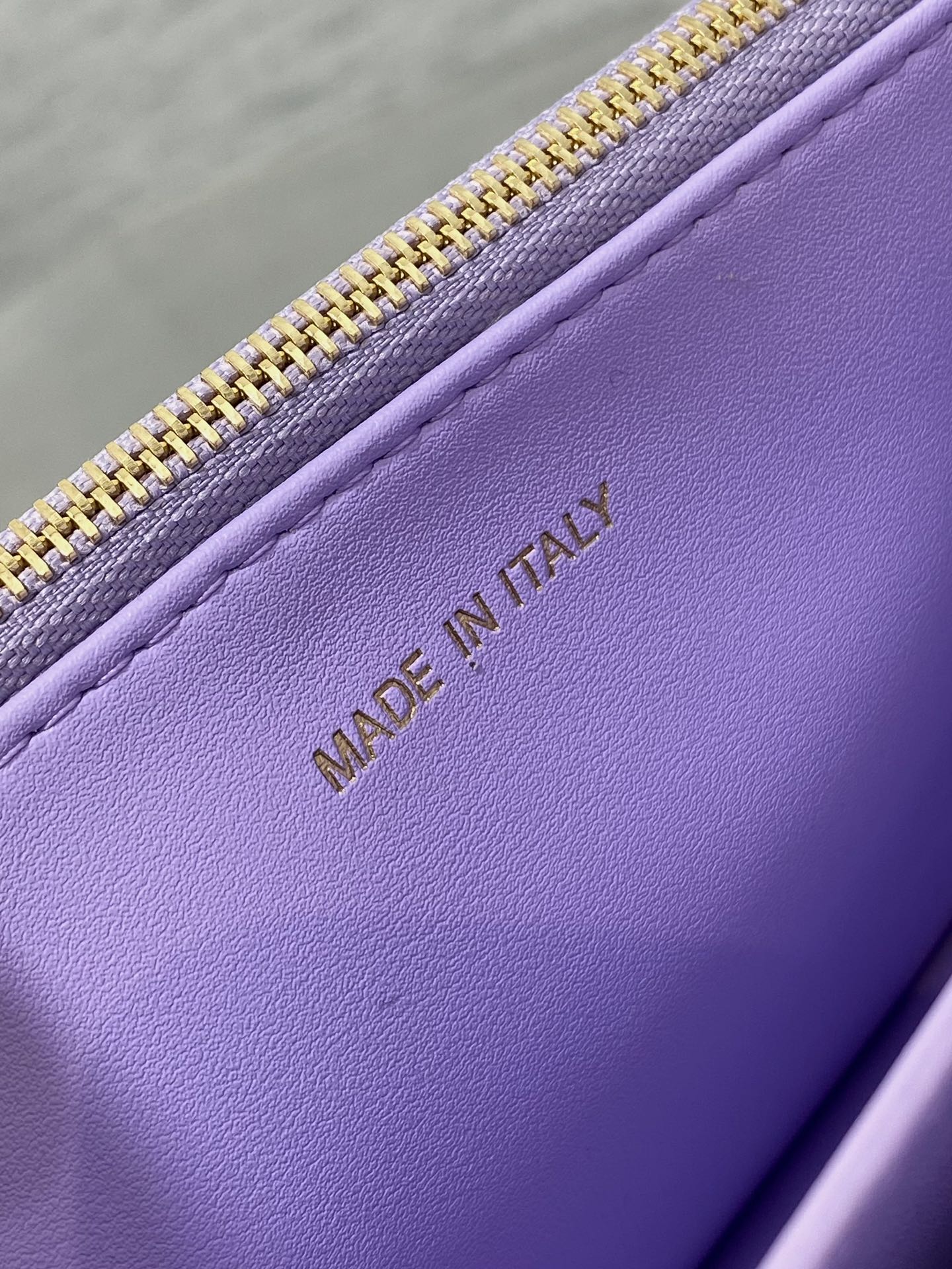 CD Miss Caro 17 Bag Purple Calfskin 229250