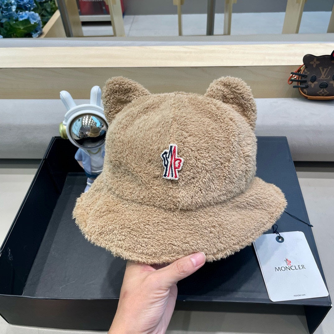 Moncler Fluffy Bucket Hat 491907