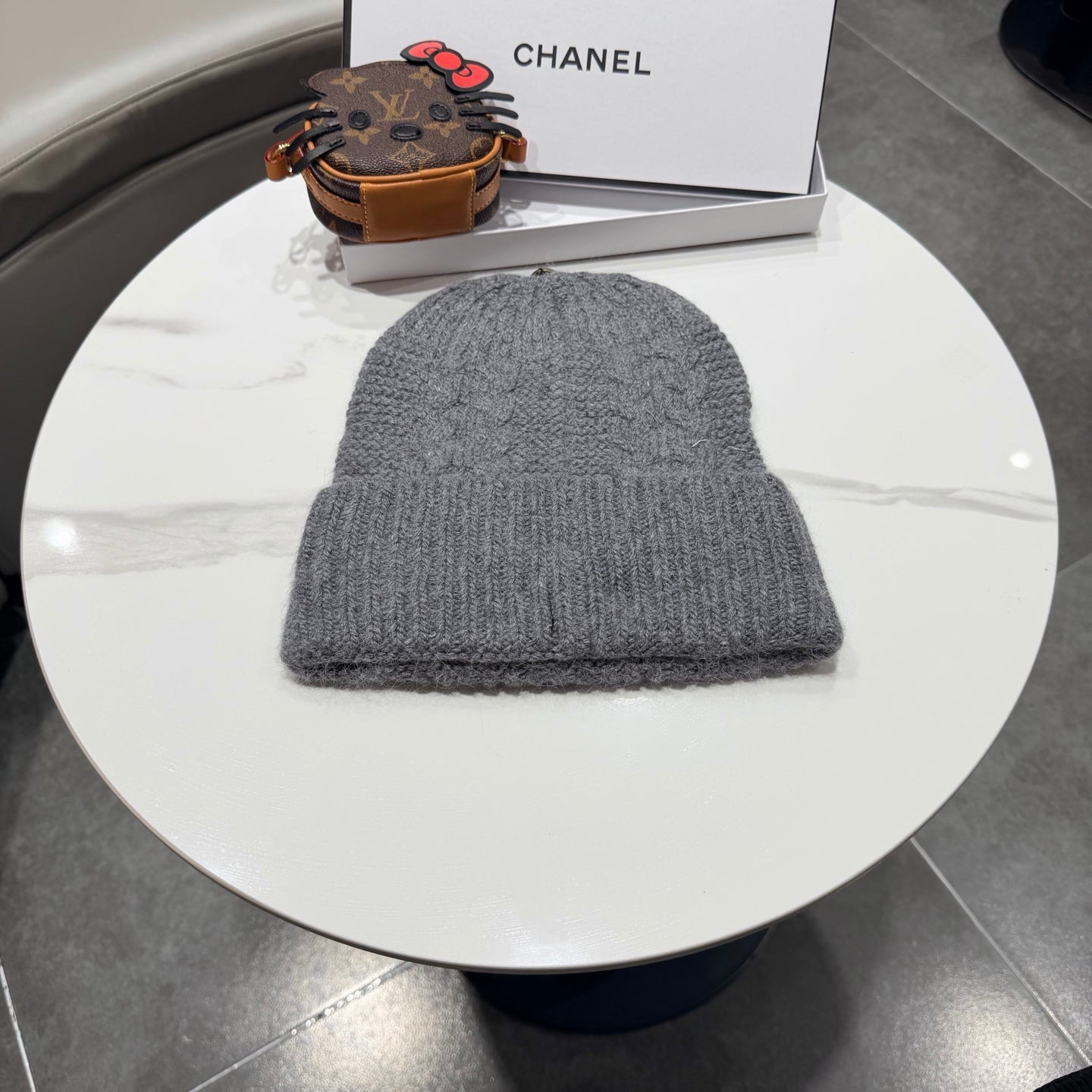 Chanel Wool Hat With "COCO" Word 435054